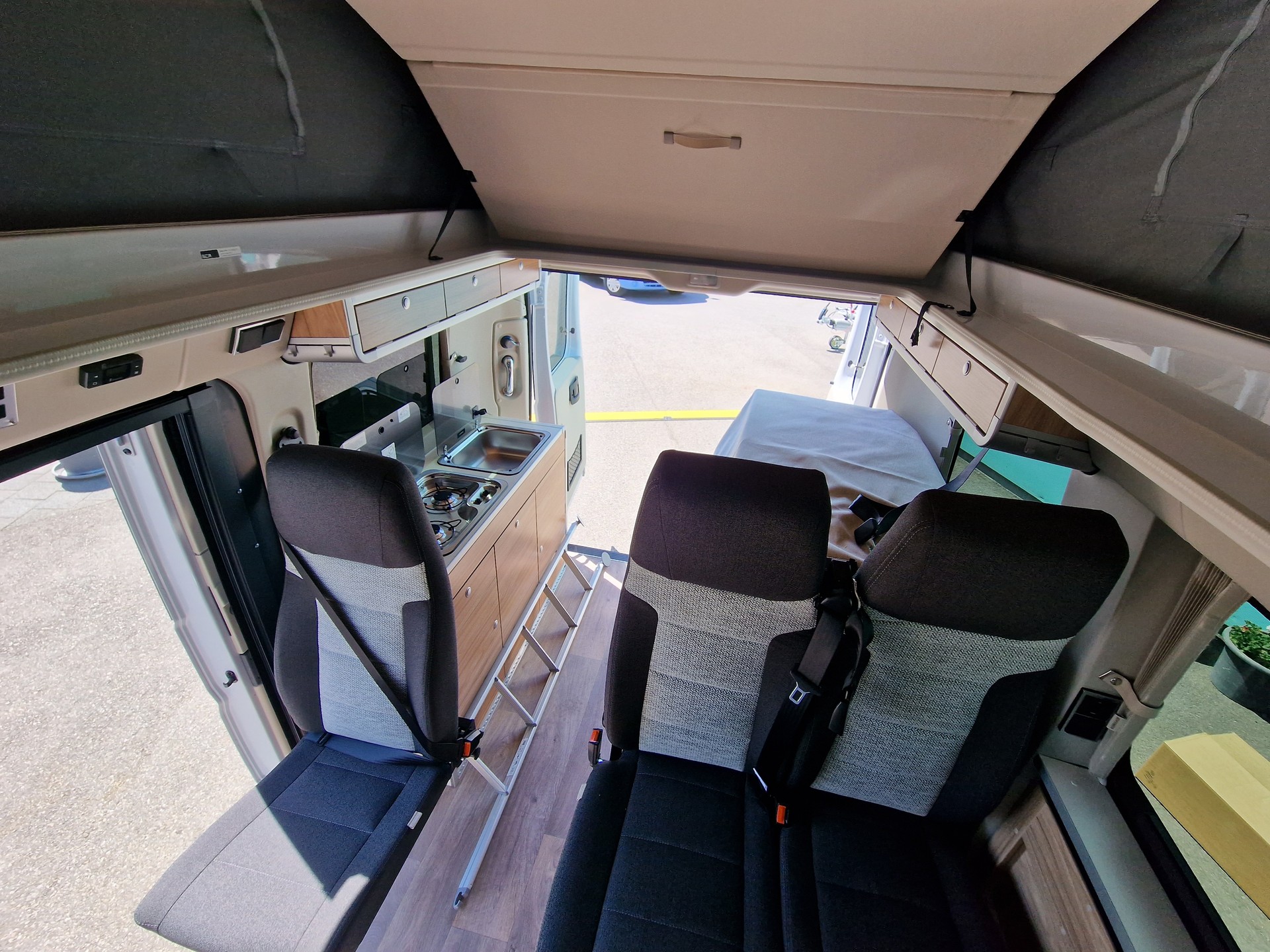 HYMER Sydney-image-2