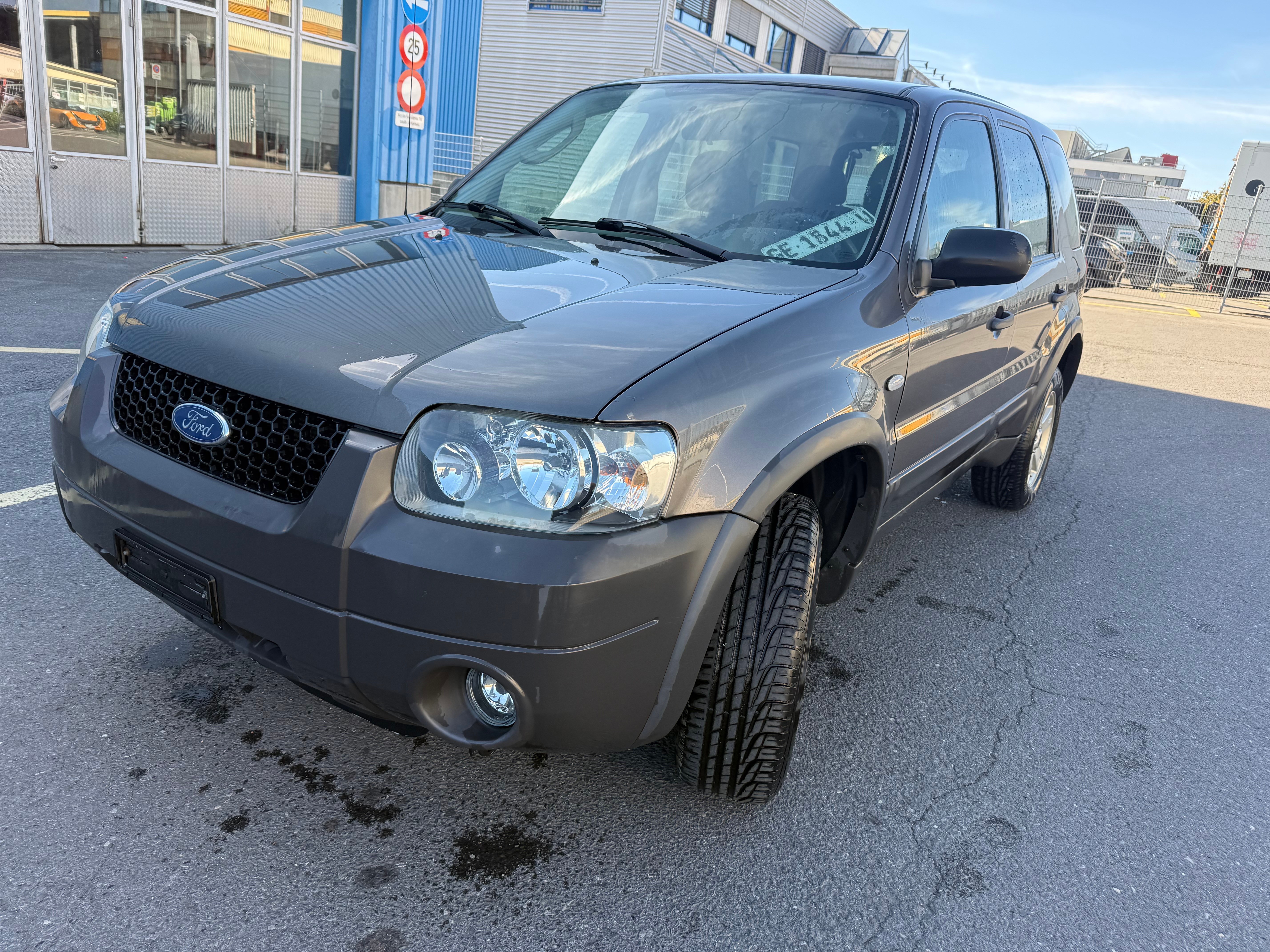 Car photo