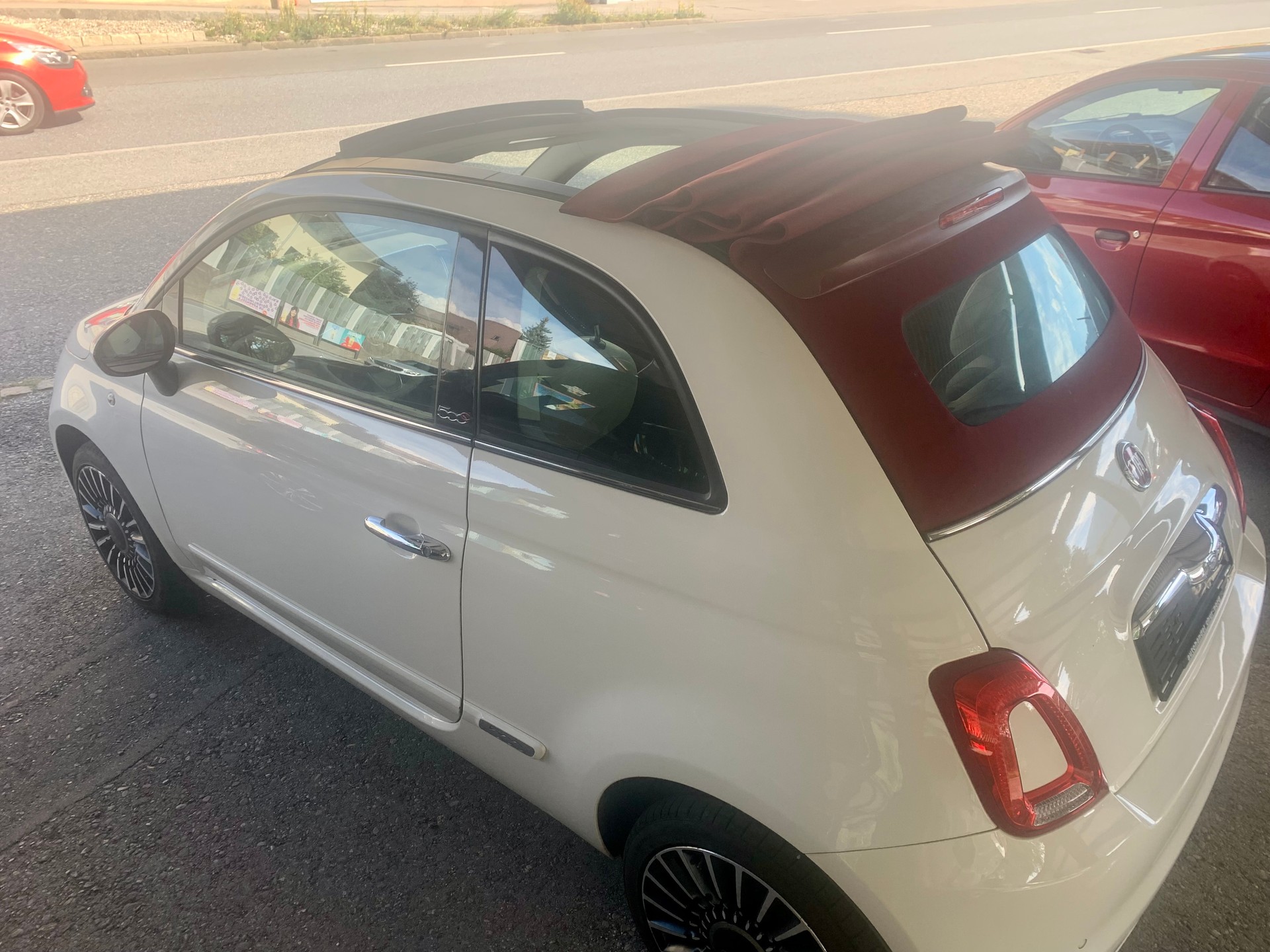 FIAT 500C 0.9 Twinair Turbo Lounge-image-7