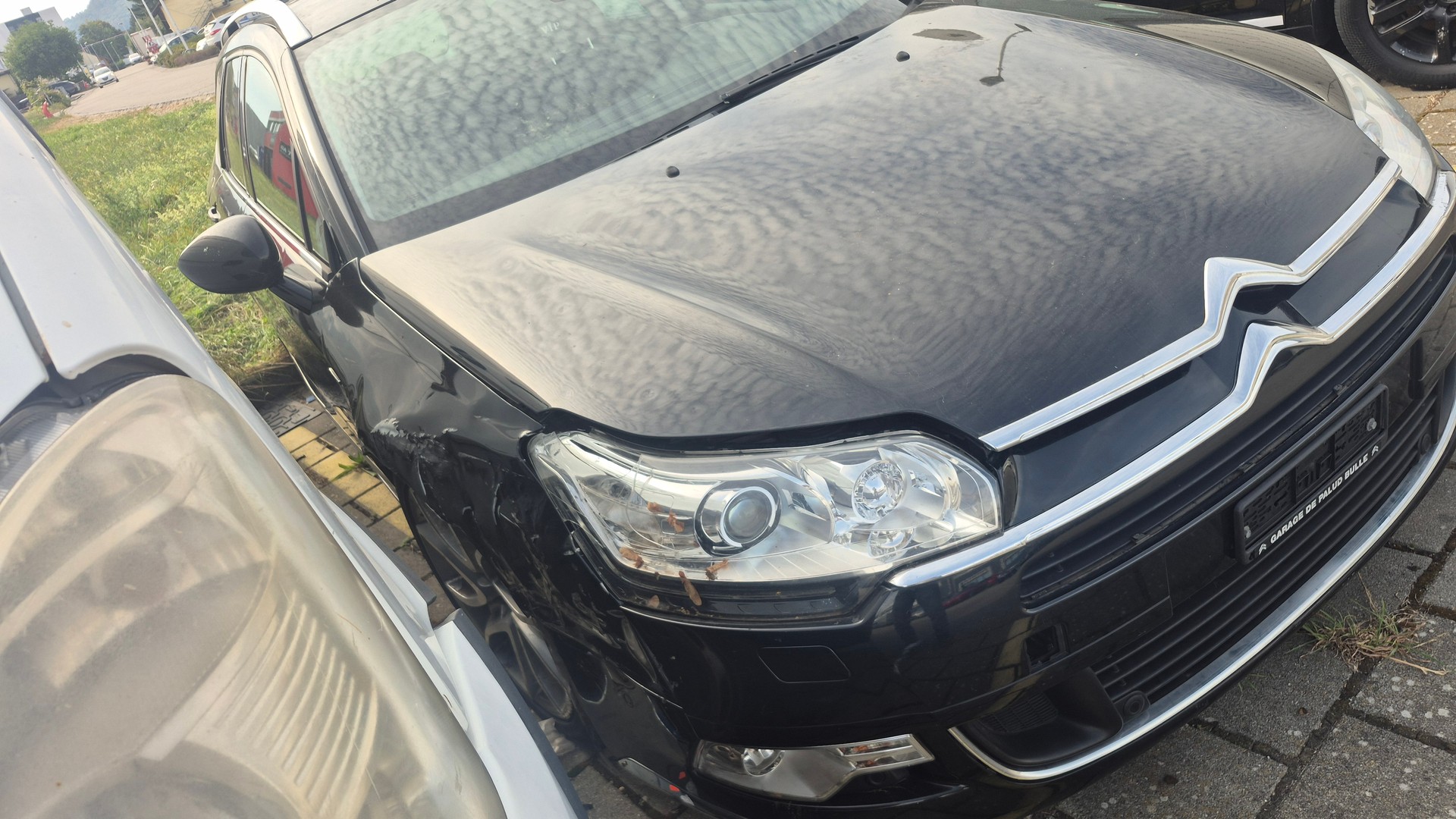 CITROEN C5 Tourer 3.0 HDi V6 Exclusive Automatic-image-2