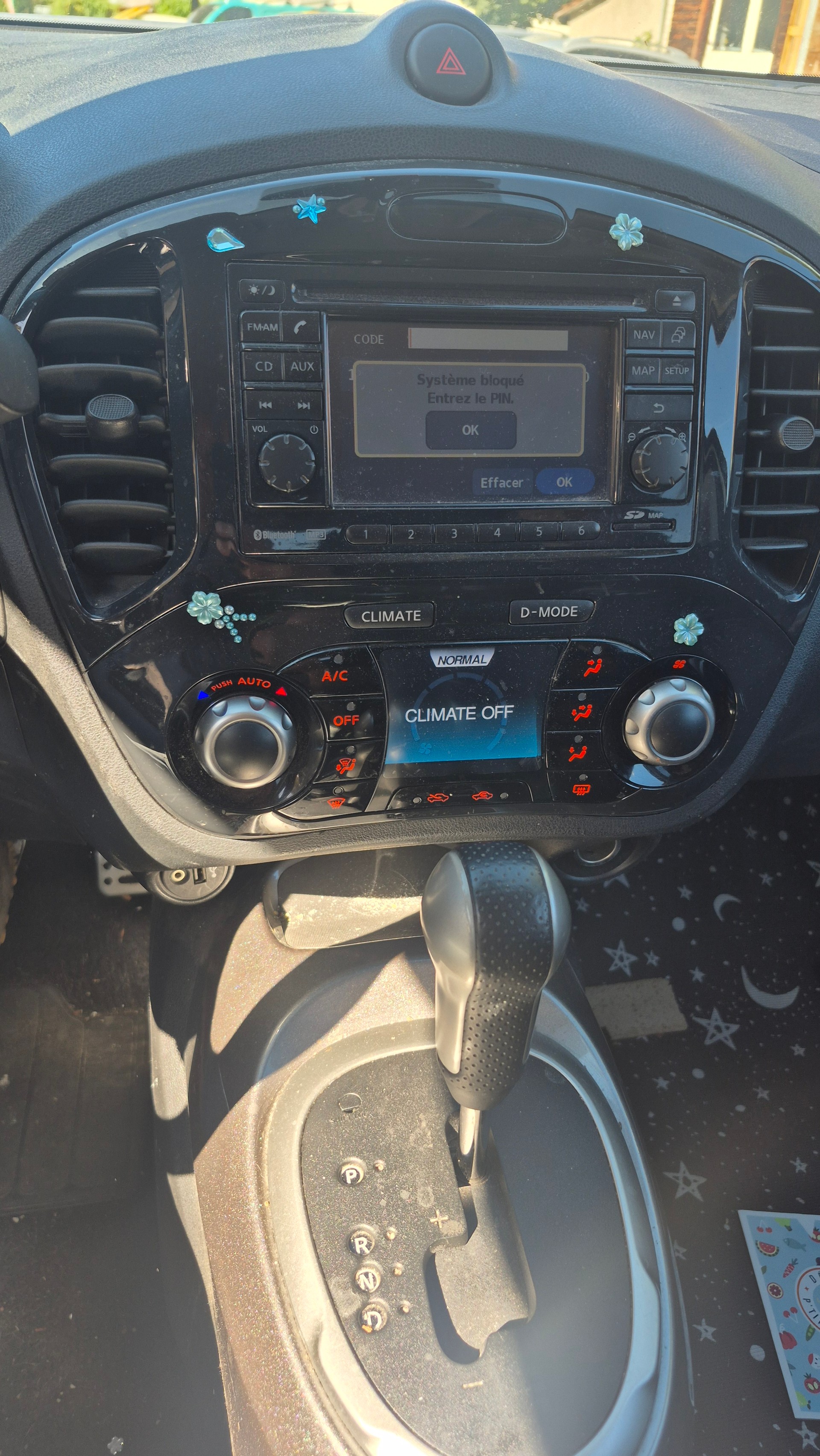 NISSAN Juke 1.6 DIG-T tekna 4x4 Xtronic M-CVT-image-11