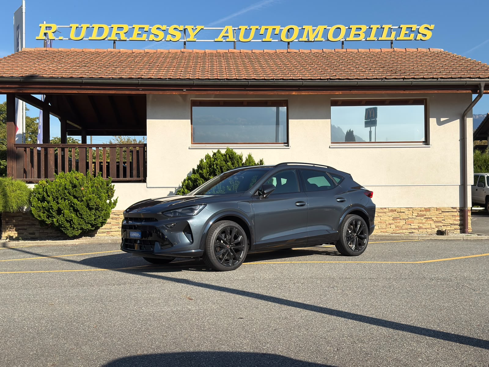 CUPRA Formentor 1.5 e-HYBRID pHEV VZ DSG-image-0