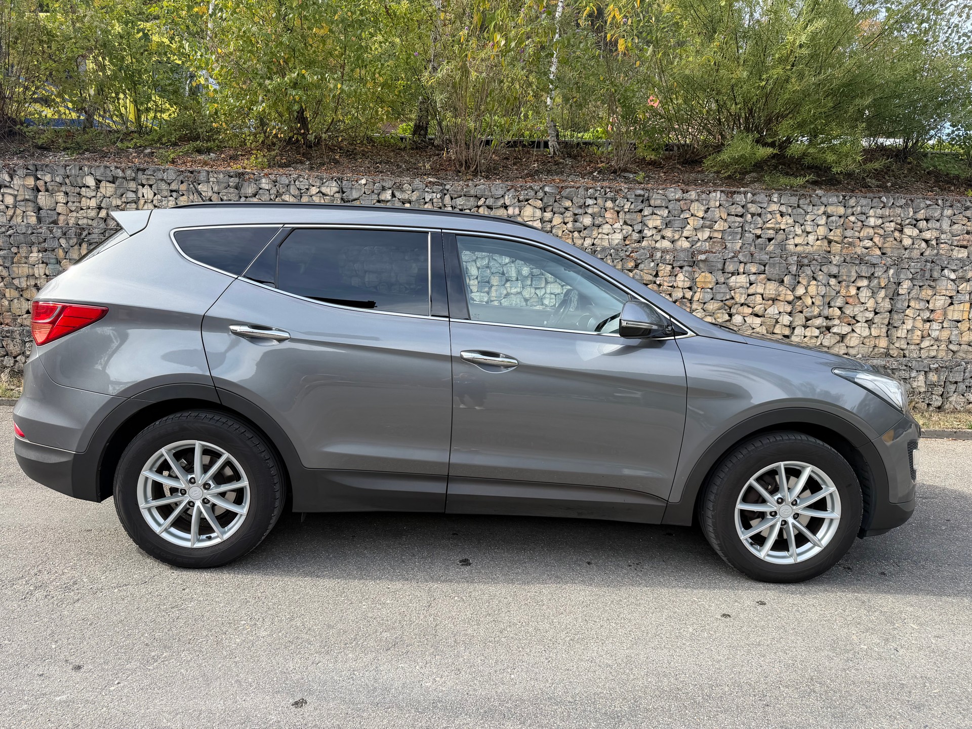 HYUNDAI Santa Fe 2.2 CRDI Style 4WD Automatic-image-7