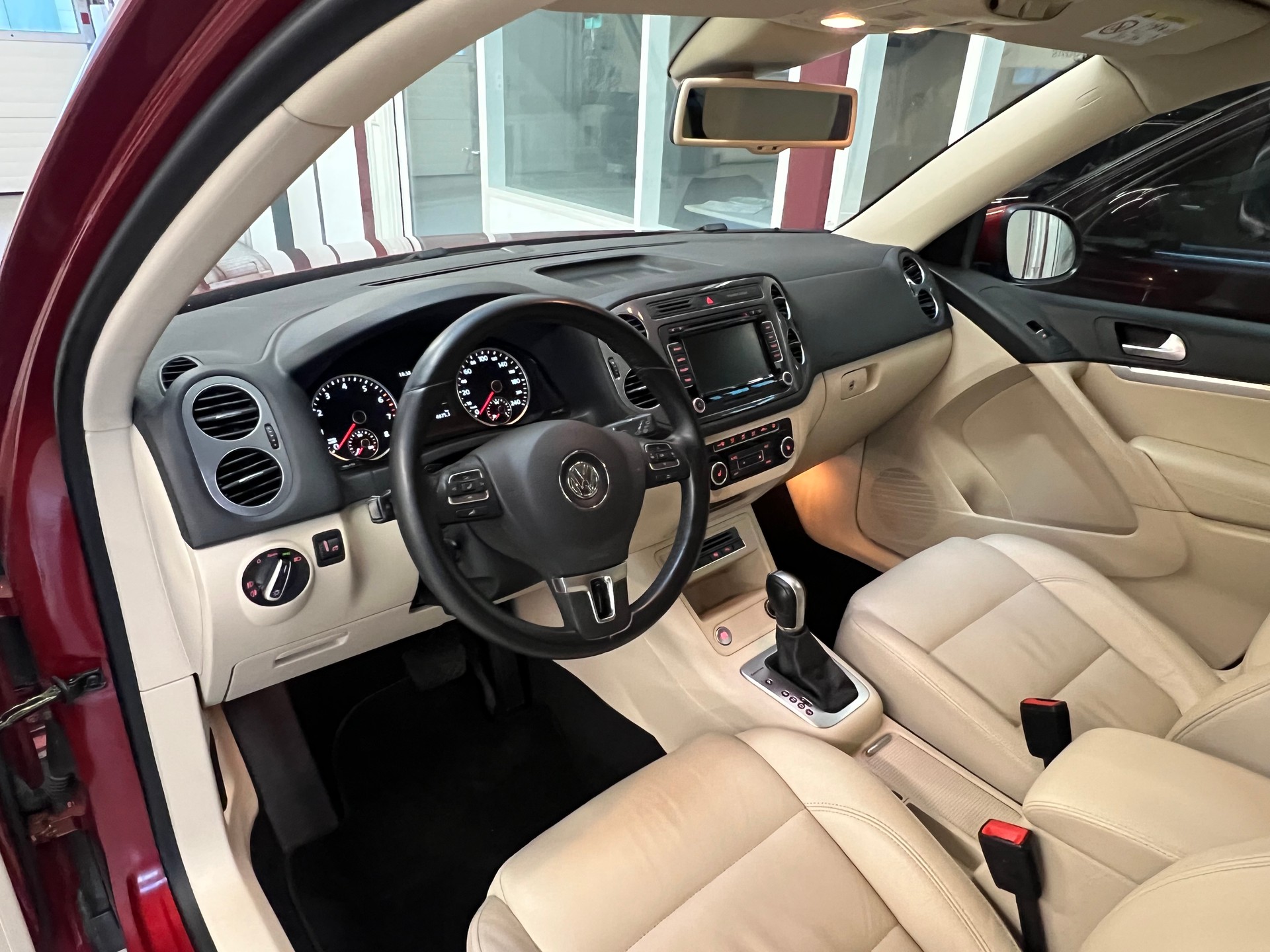 VW Tiguan 2.0 TSI Cup 4Motion DSG-image-10