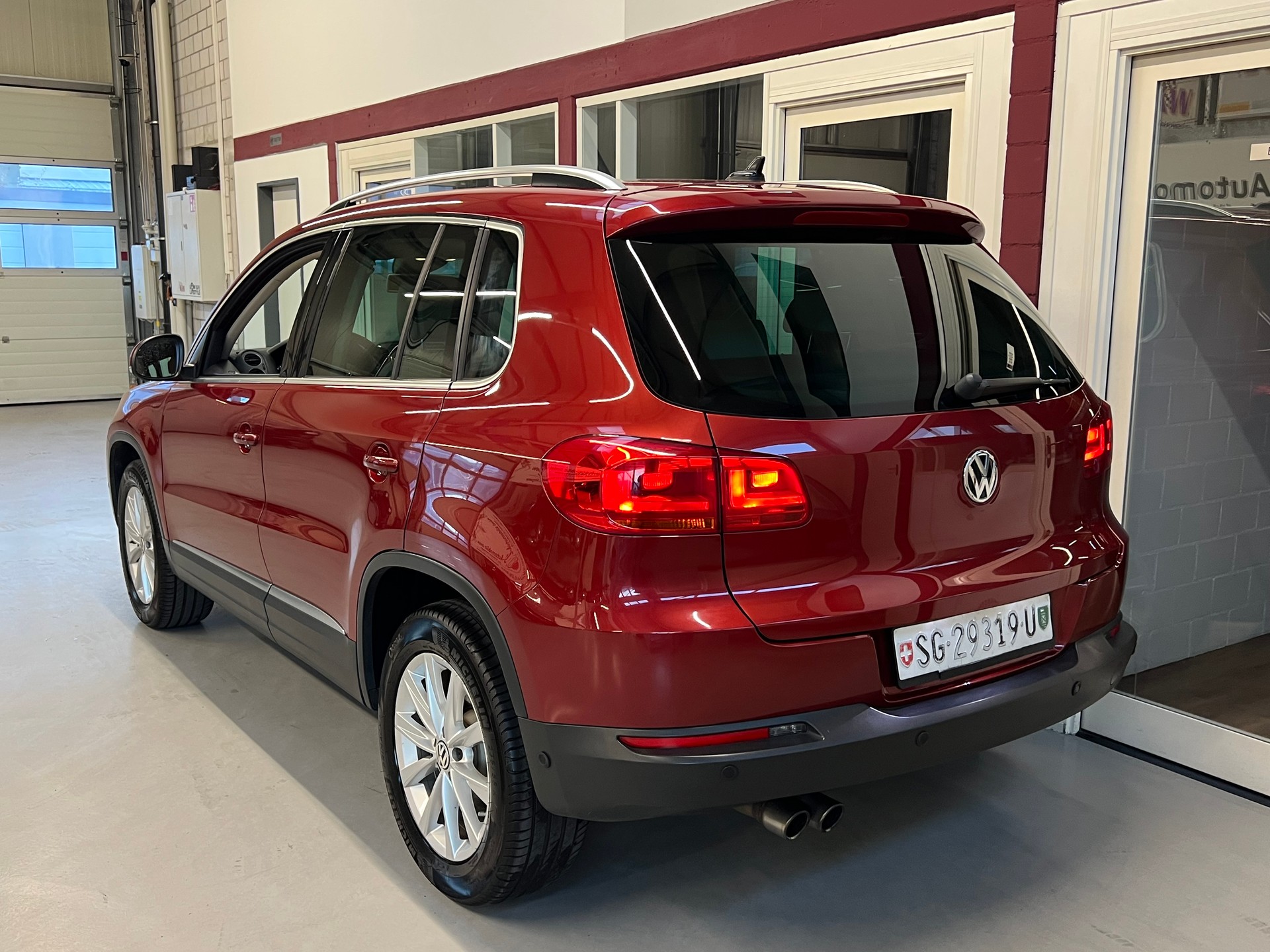 VW Tiguan 2.0 TSI Cup 4Motion DSG-image-5