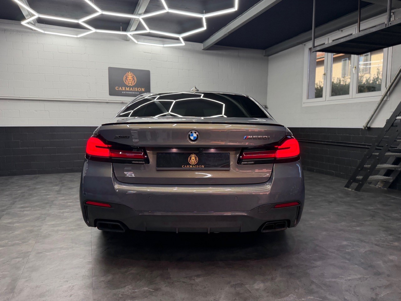 BMW M550i xDrive M Sport Pro Steptronic | Champagnerlack Sonderlackierung | Head-Up | M-Sportsitze | Laser | Harman/Kardon / AHK 2T-image-6