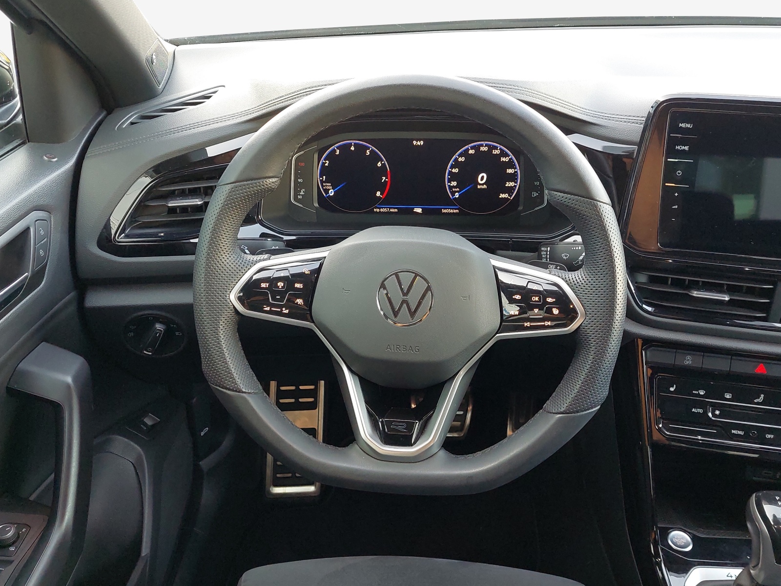 VW T-Roc 2.0 TSI R-Line DSG 4Motion-image-9
