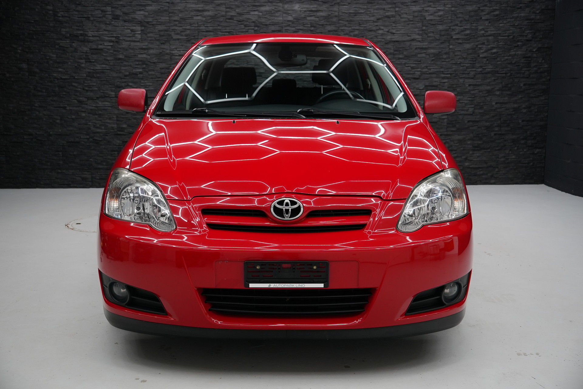 TOYOTA Corolla 1.6 Linea Sol-image-1