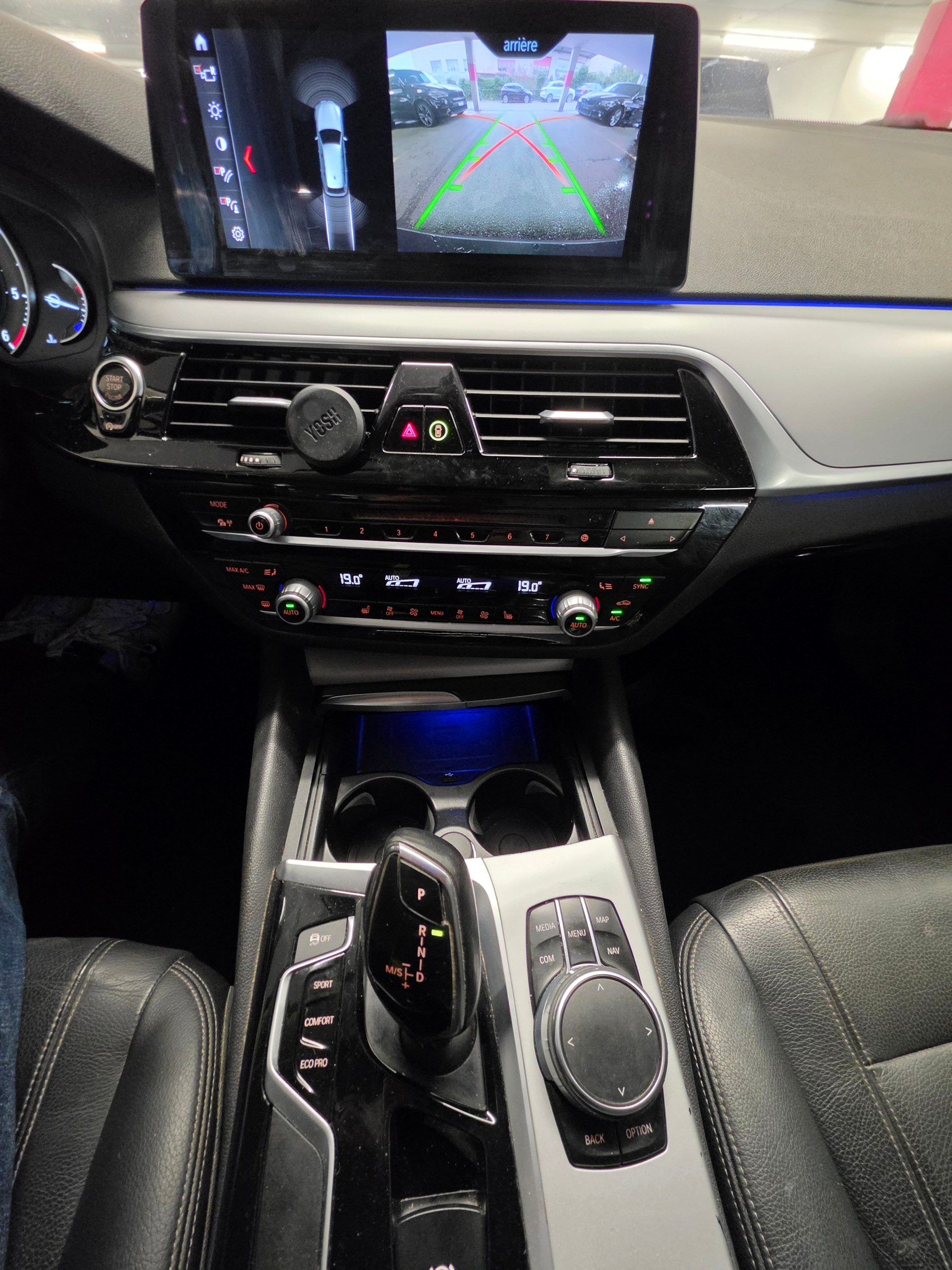 BMW 520d xDrive Touring Sport Line Steptronic-image-7