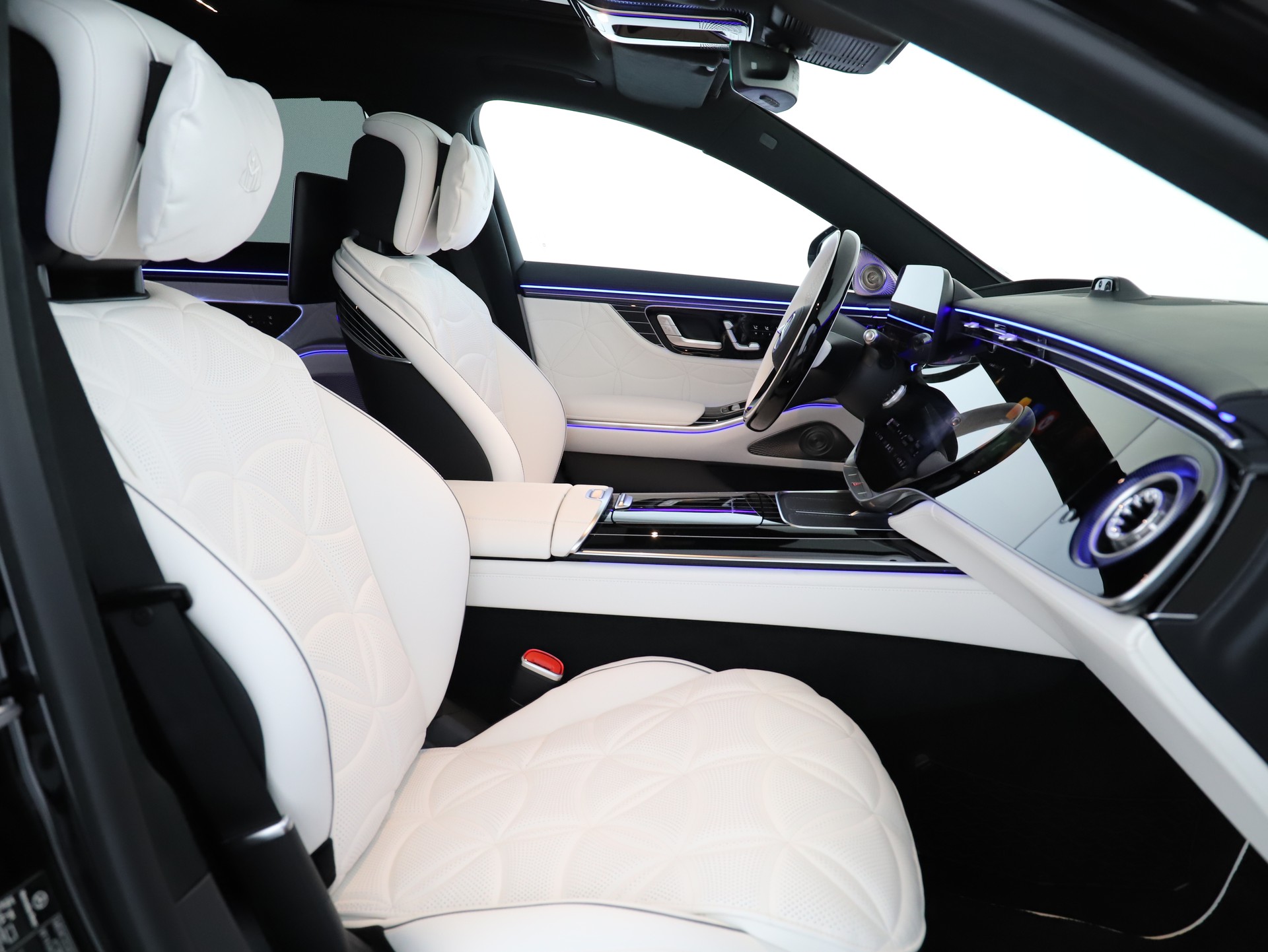 MERCEDES-BENZ S 680 4M Maybach 9G-T-image-12