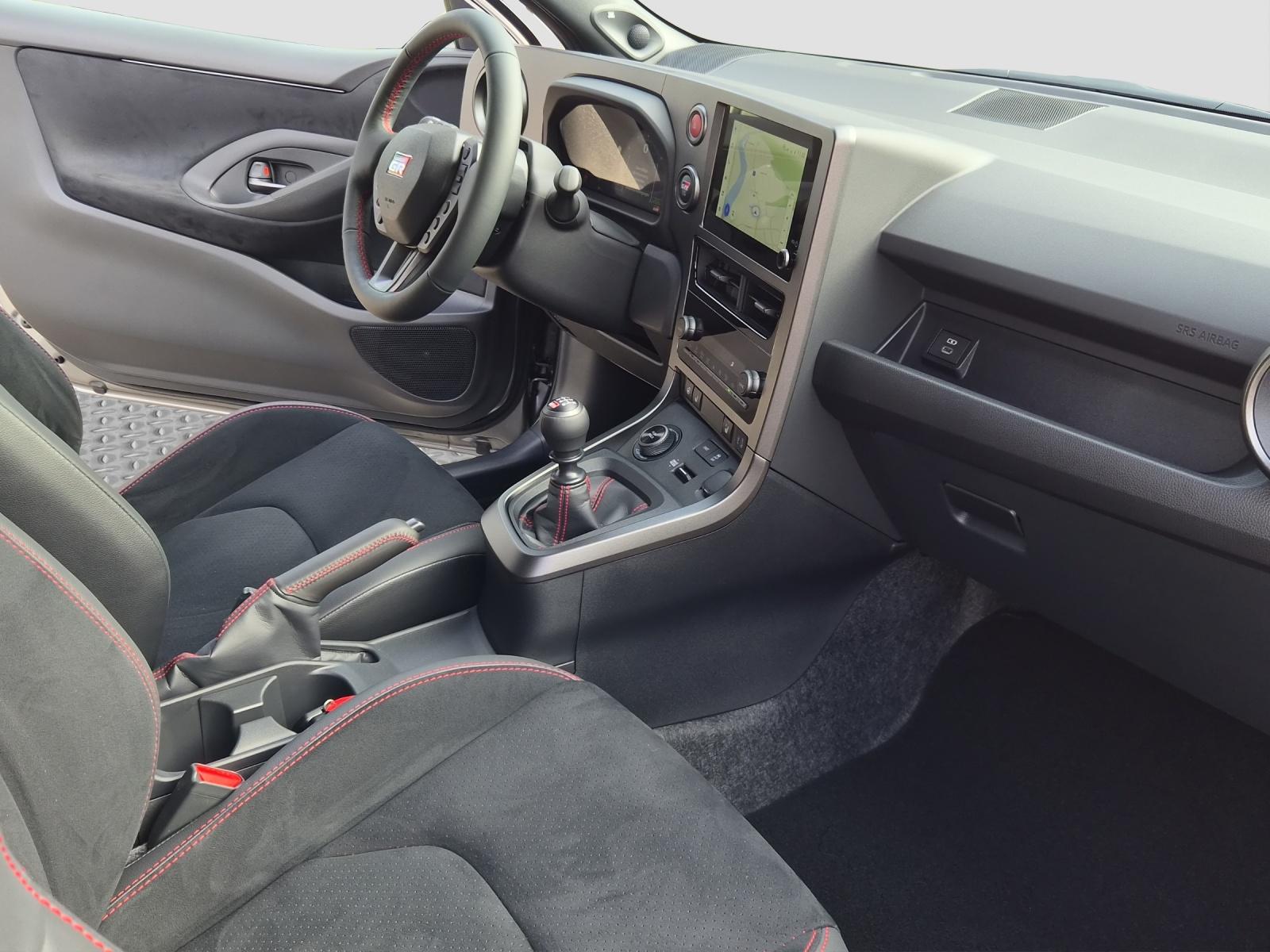 TOYOTA GR Yaris 1.6 Turbo Sport 4x4-image-16