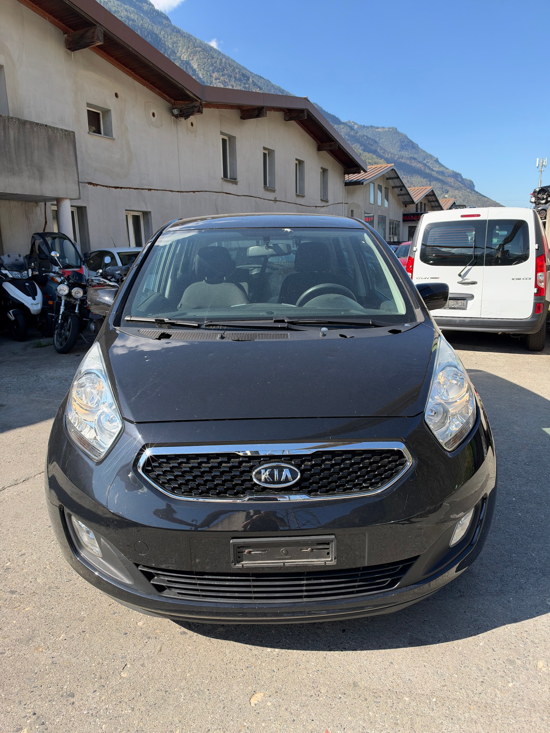 KIA Venga 1.6 CVVT Trend-image-1