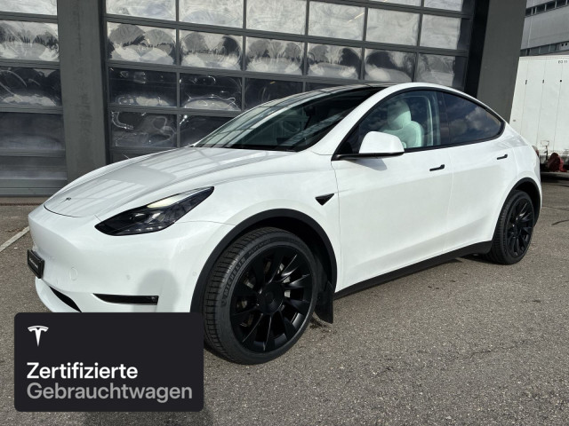 TESLA Model Y Long Range AWD-image-1