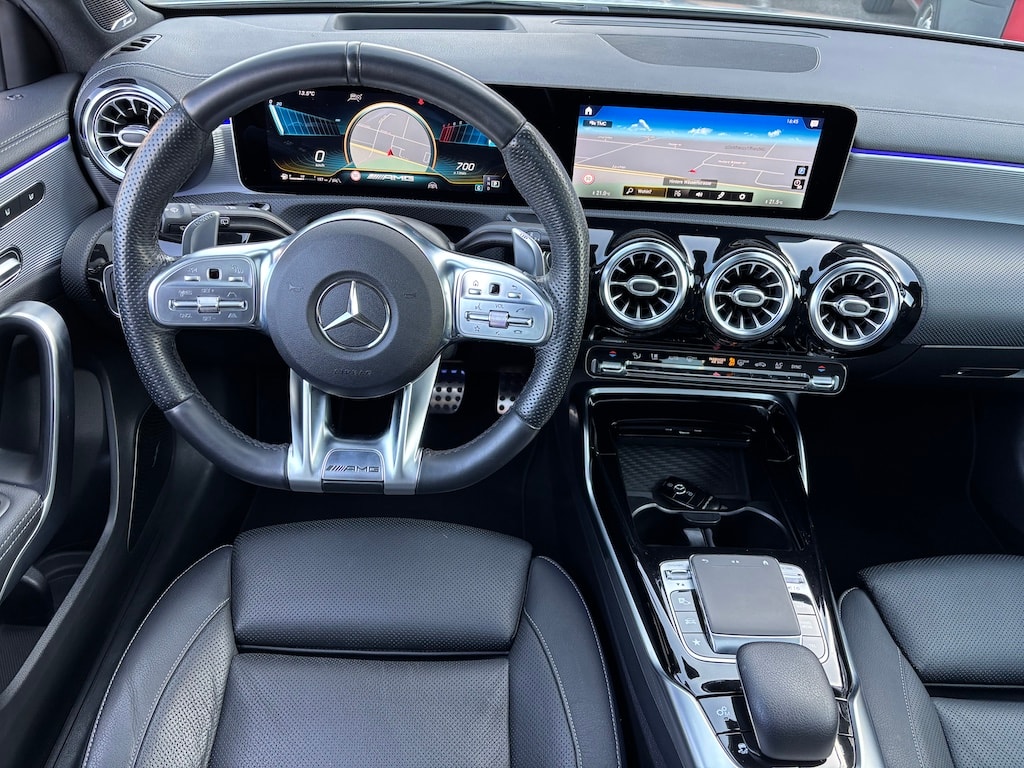 MERCEDES-BENZ A 35 AMG 4Matic Speedshift-image-11