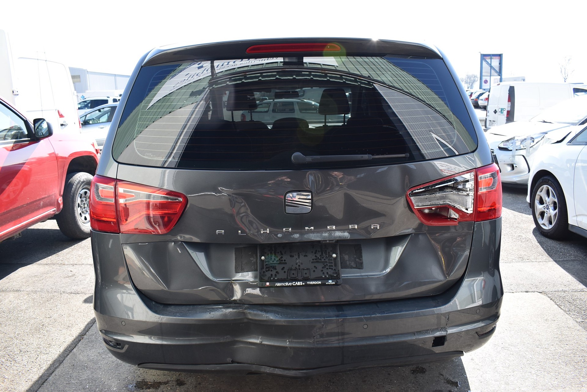 SEAT Alhambra 1.4 TSI Budget-image-2