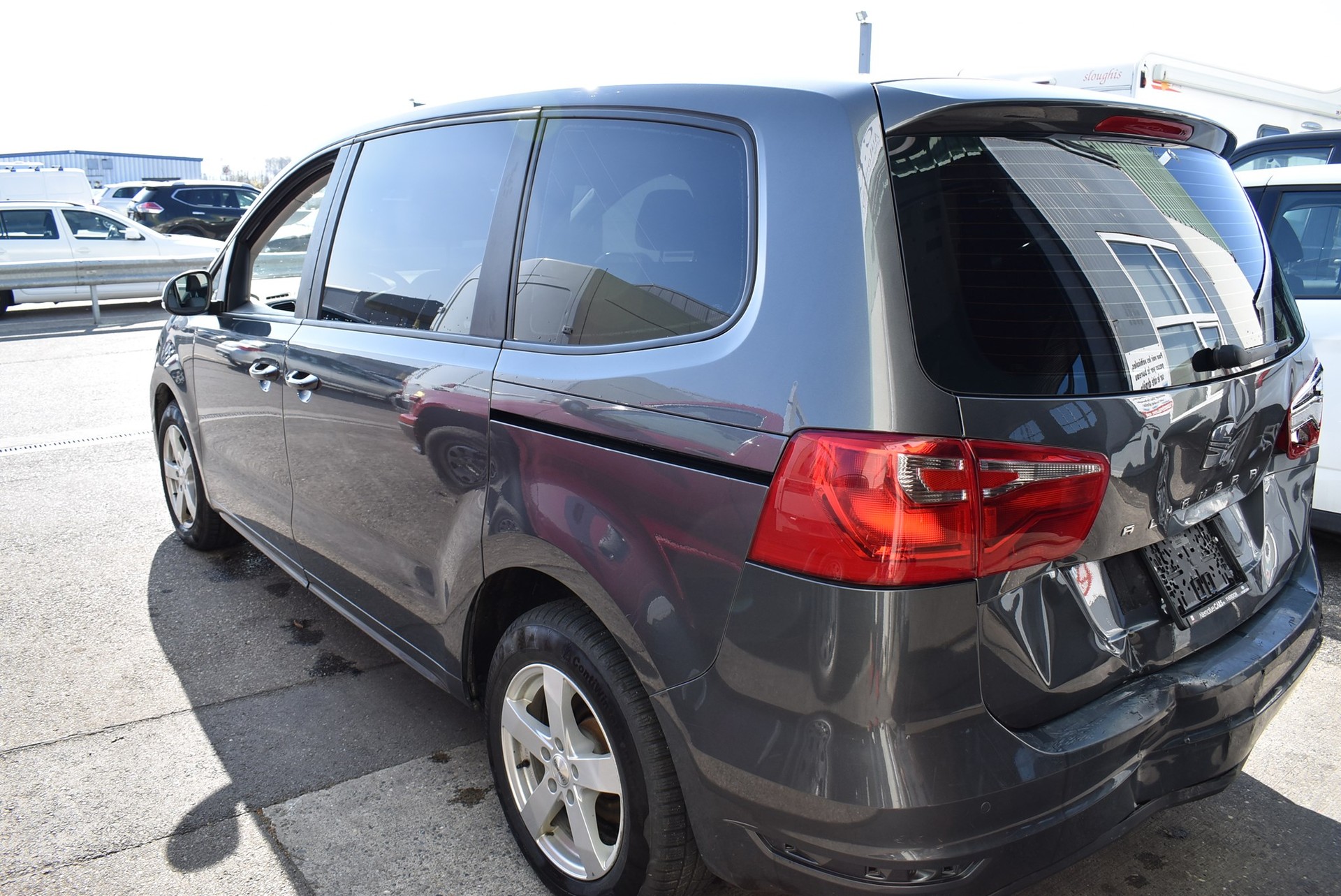 SEAT Alhambra 1.4 TSI Budget-image-3