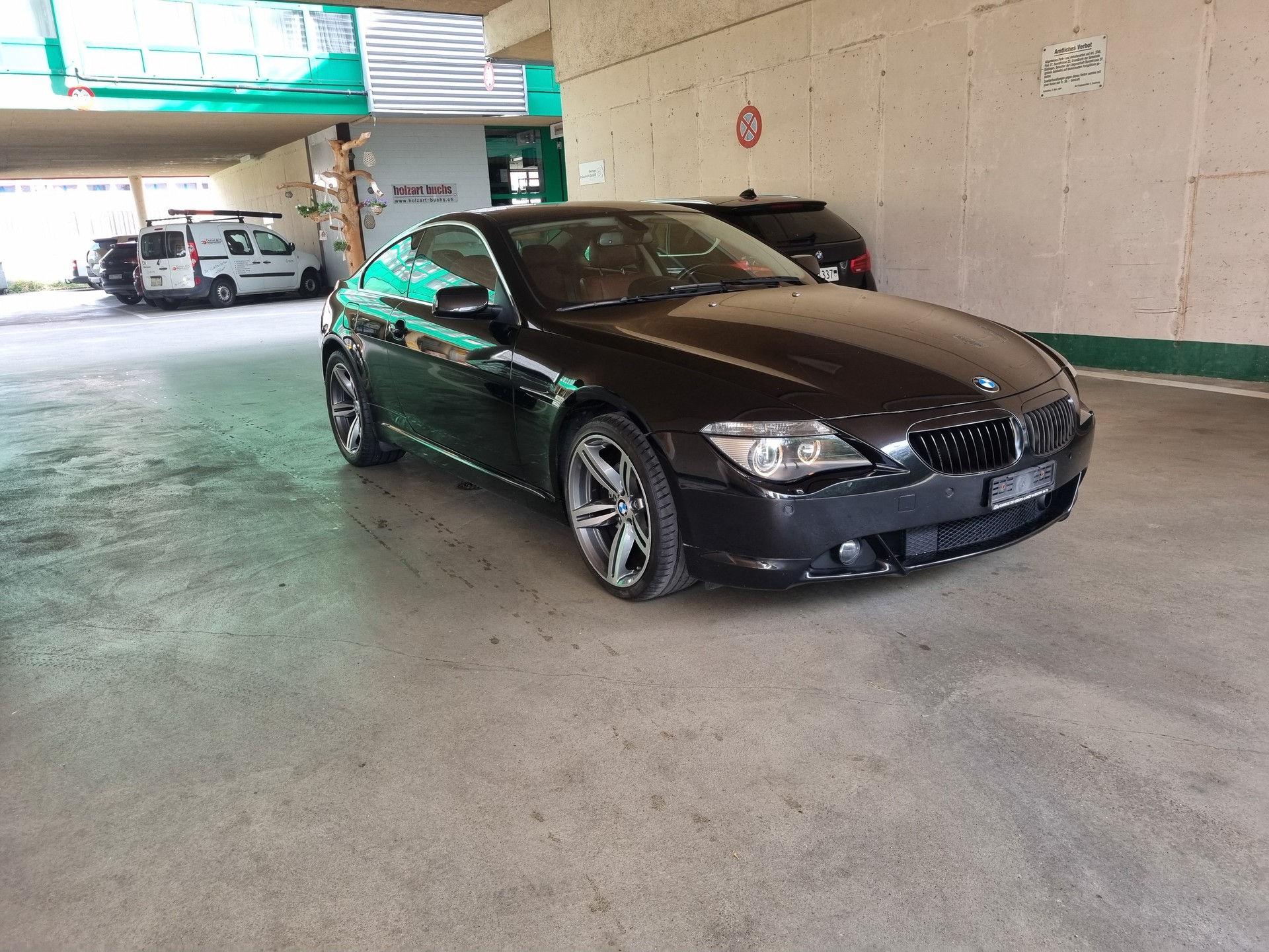BMW 630i-image-14