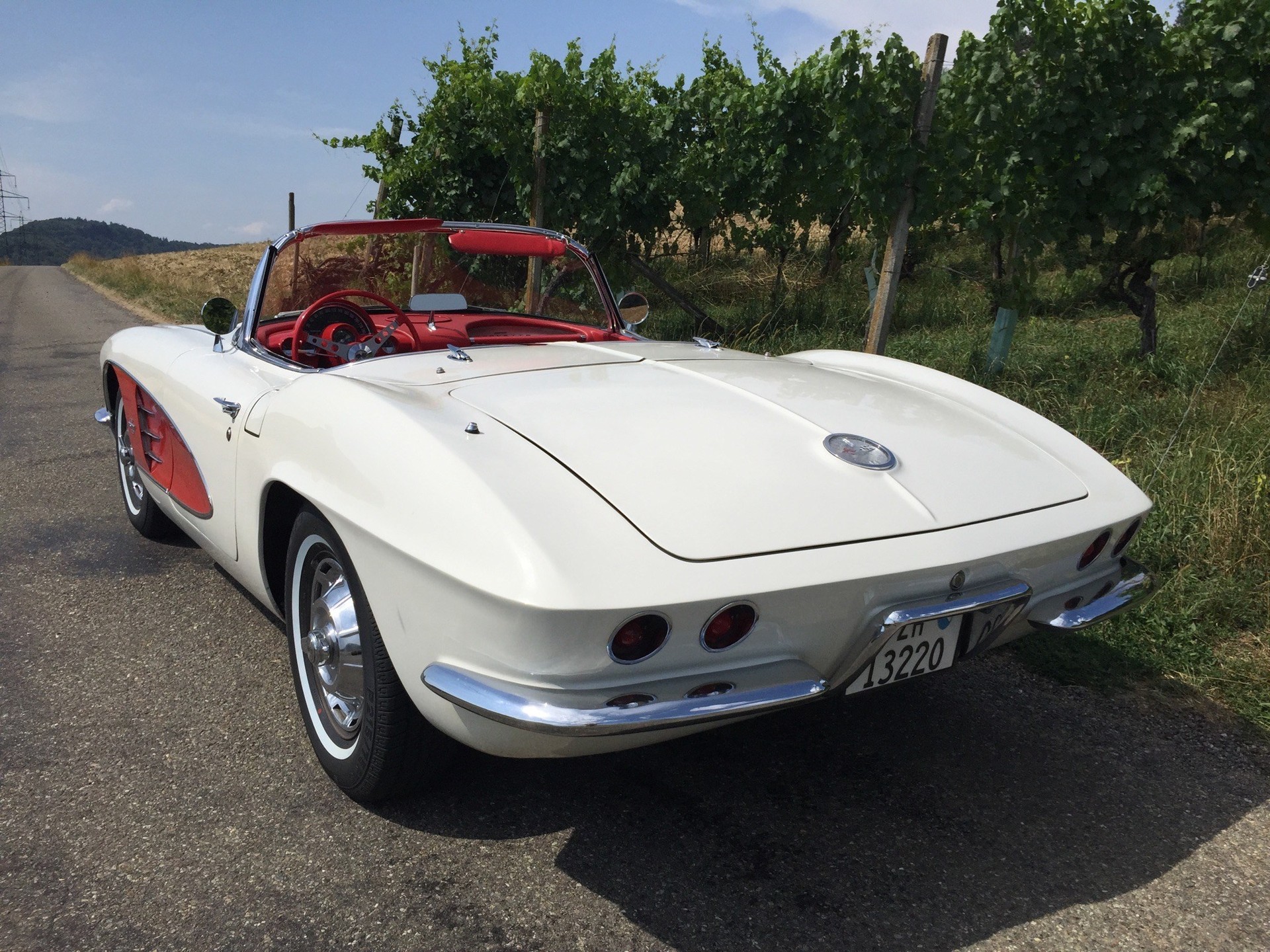 CHEVROLET CORVETTE C1-image-2