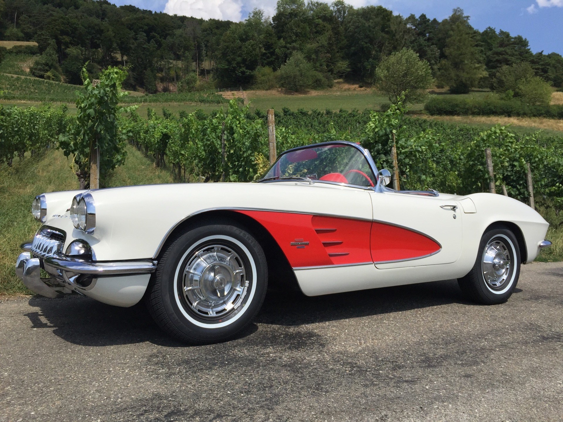 CHEVROLET CORVETTE C1-image-1
