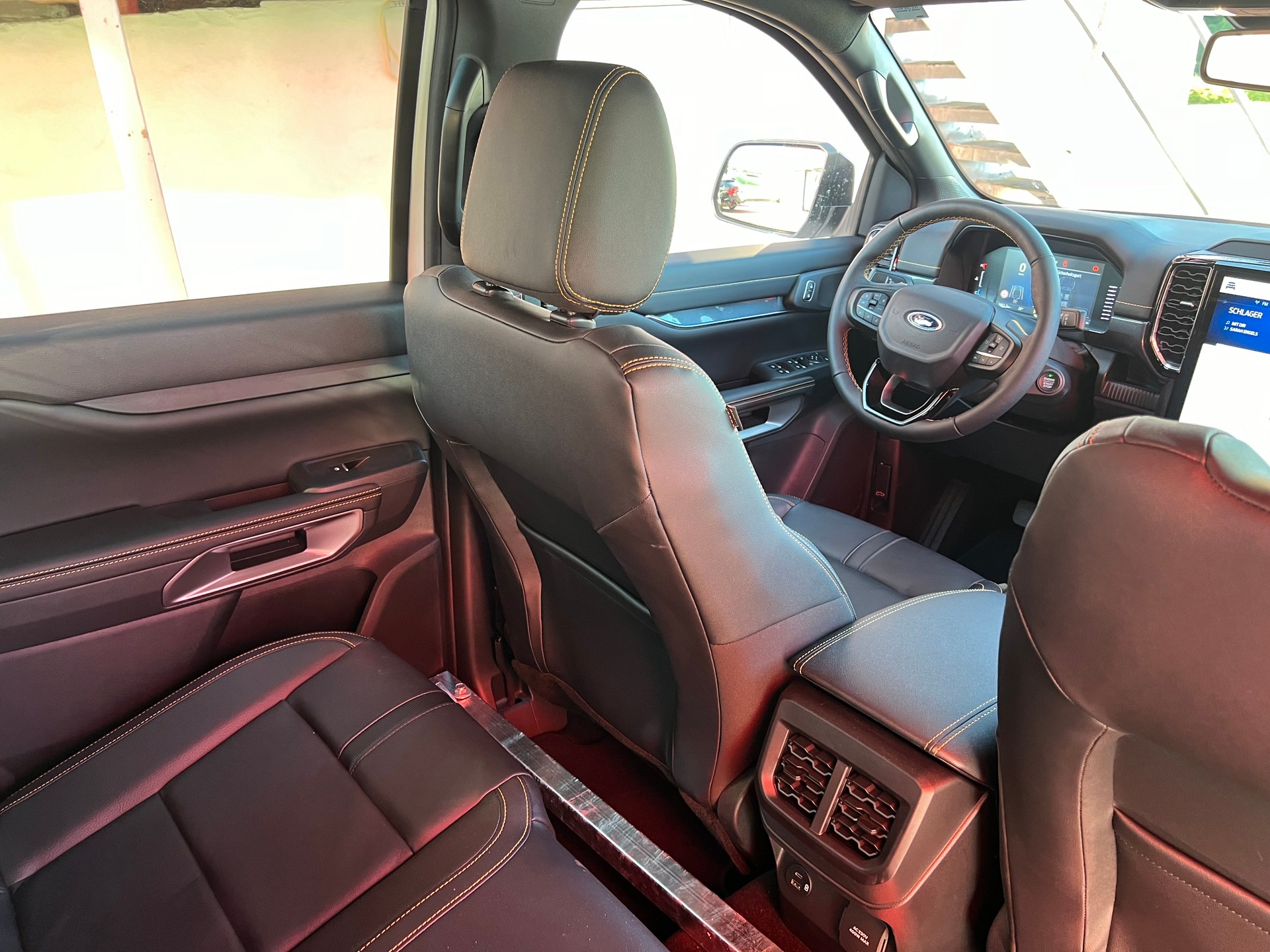 FORD Ranger Wildtrak 2.0 Eco Blue e-4WD Automat Pritschenaufbau-image-14