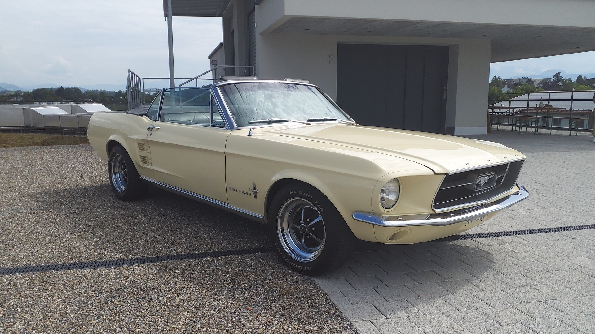 FORD 289 Cabrio Veteranenfahrzeug