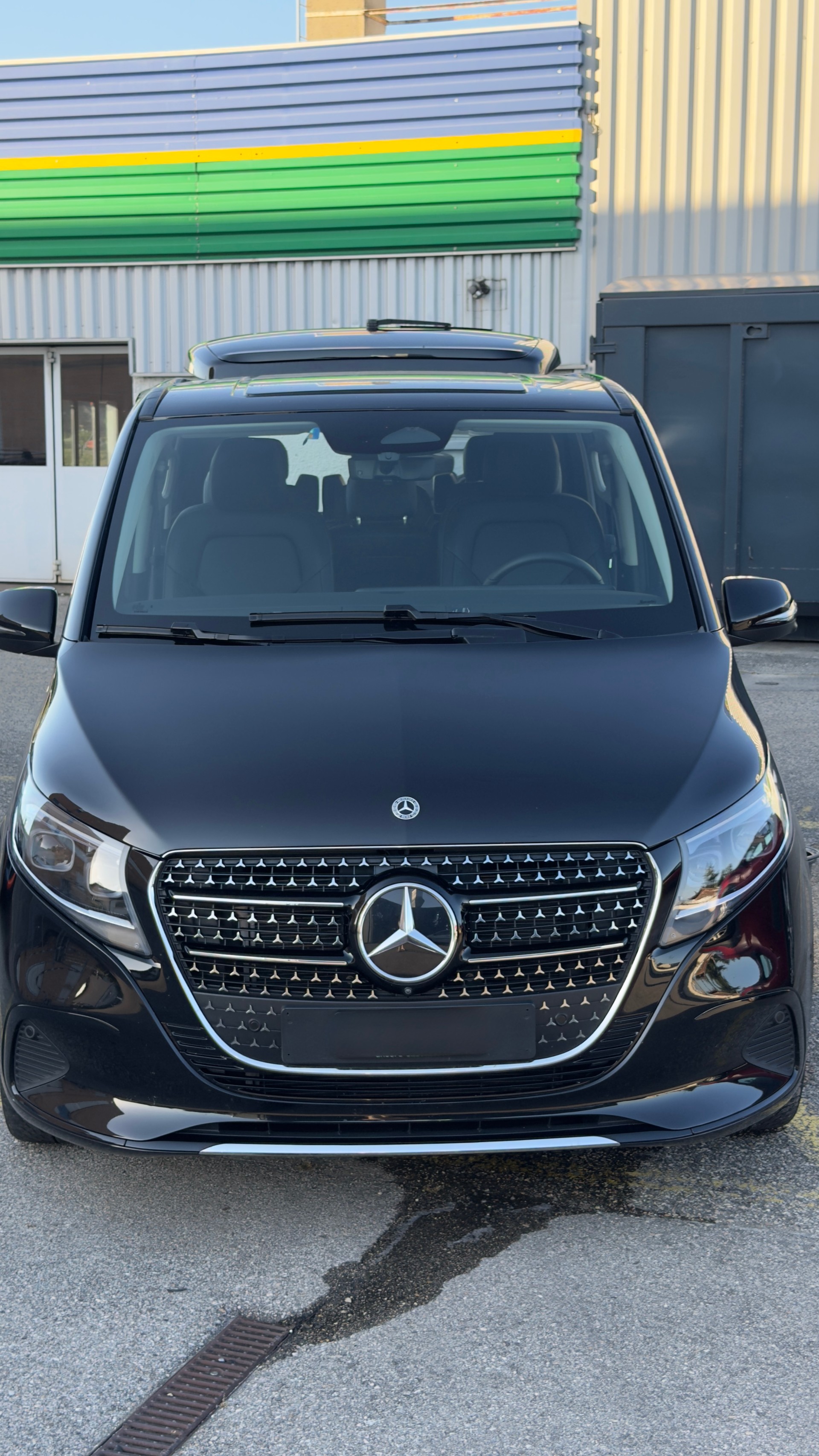 MERCEDES-BENZ V 300 d Avantgarde Extralang 9G-Tronic +41767797532-image-0