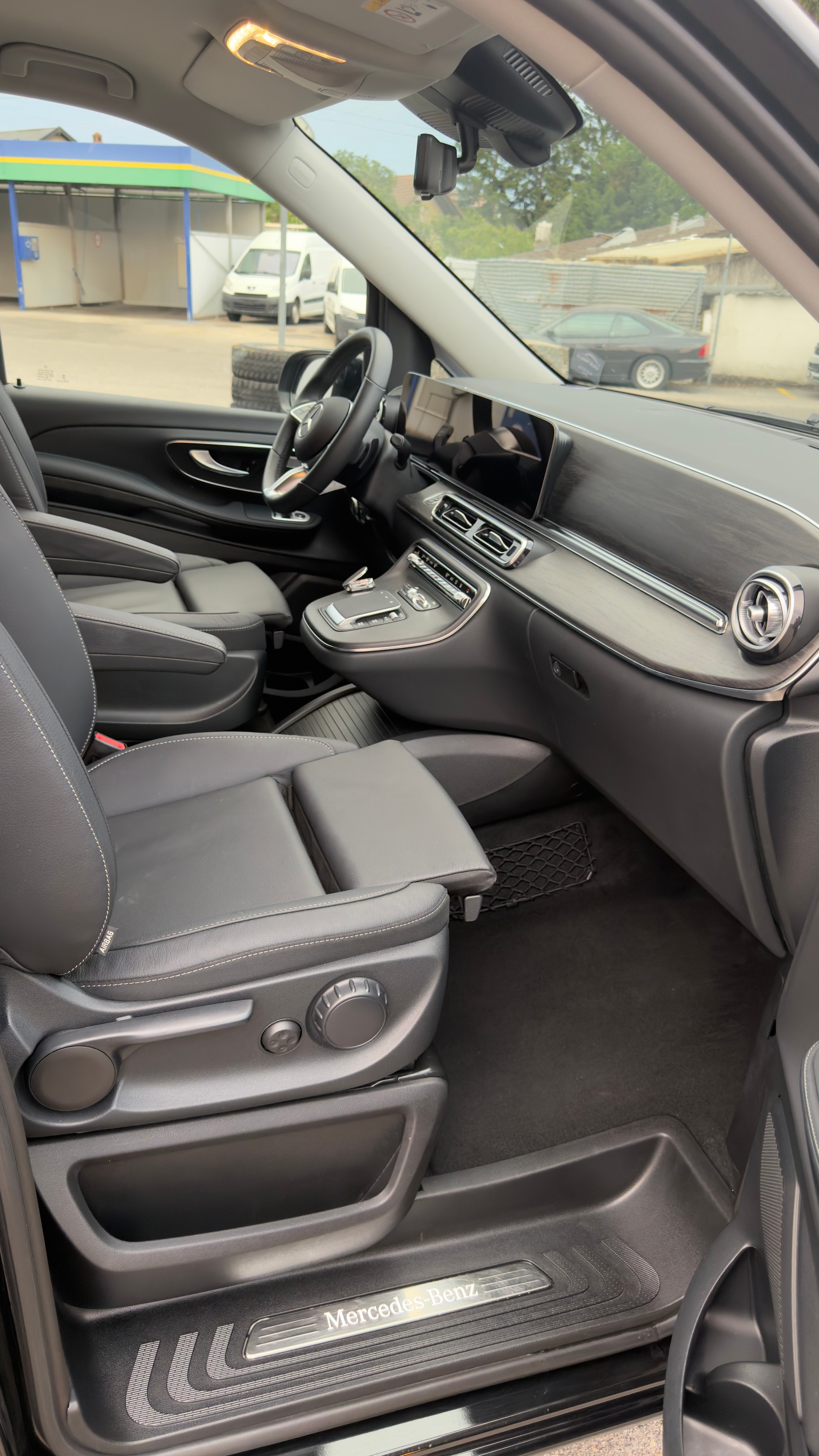 MERCEDES-BENZ V 300 d Avantgarde Extralang 9G-Tronic +41767797532-image-5