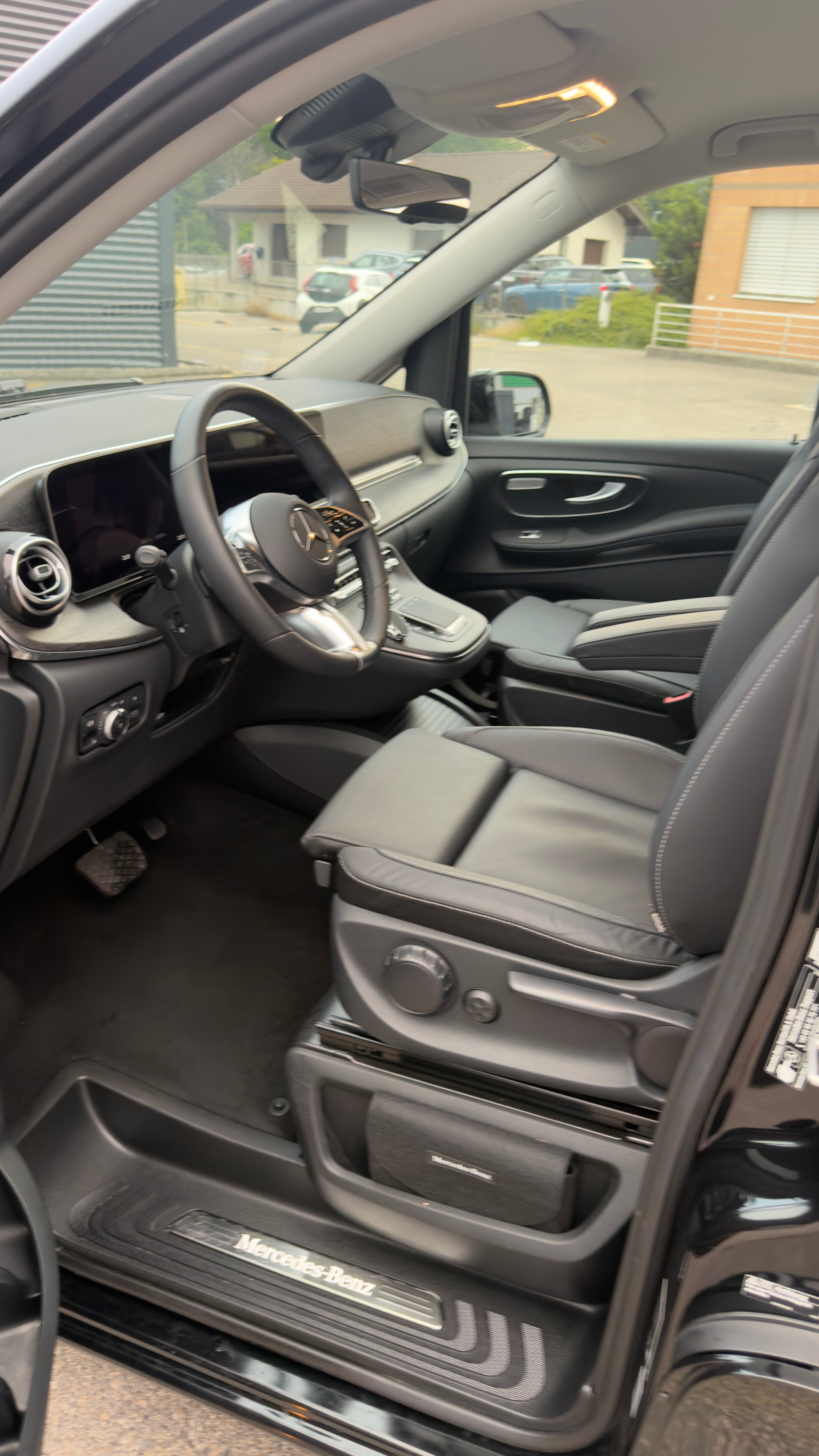 MERCEDES-BENZ V 300 d Avantgarde Extralang 9G-Tronic +41767797532-image-6