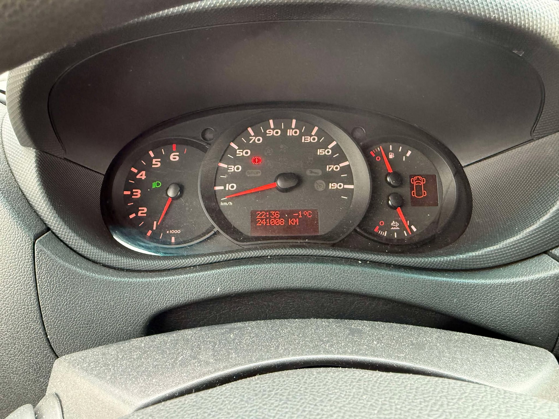 RENAULT Master T35 ENERGY 2.3dCi 165 L1H2-image-6