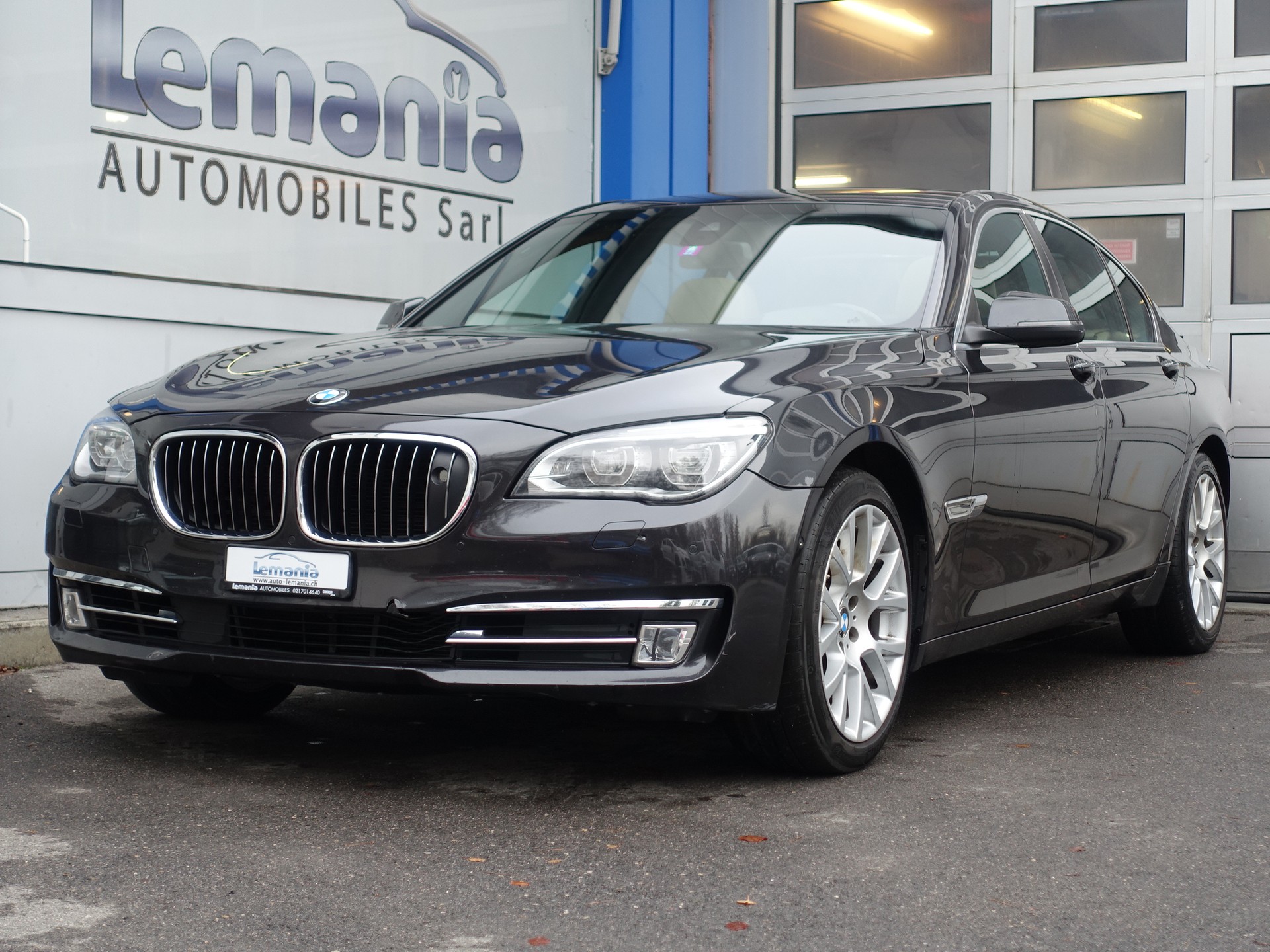 BMW 740d xDrive-image-1