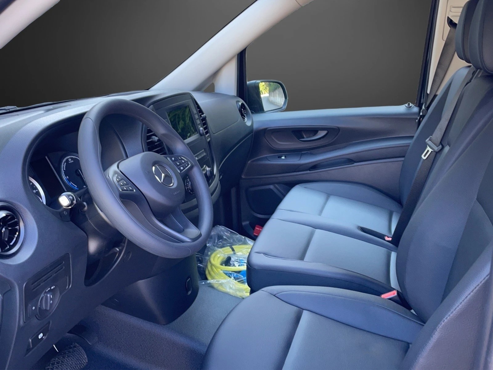 MERCEDES-BENZ eVito 112 Lang-image-5
