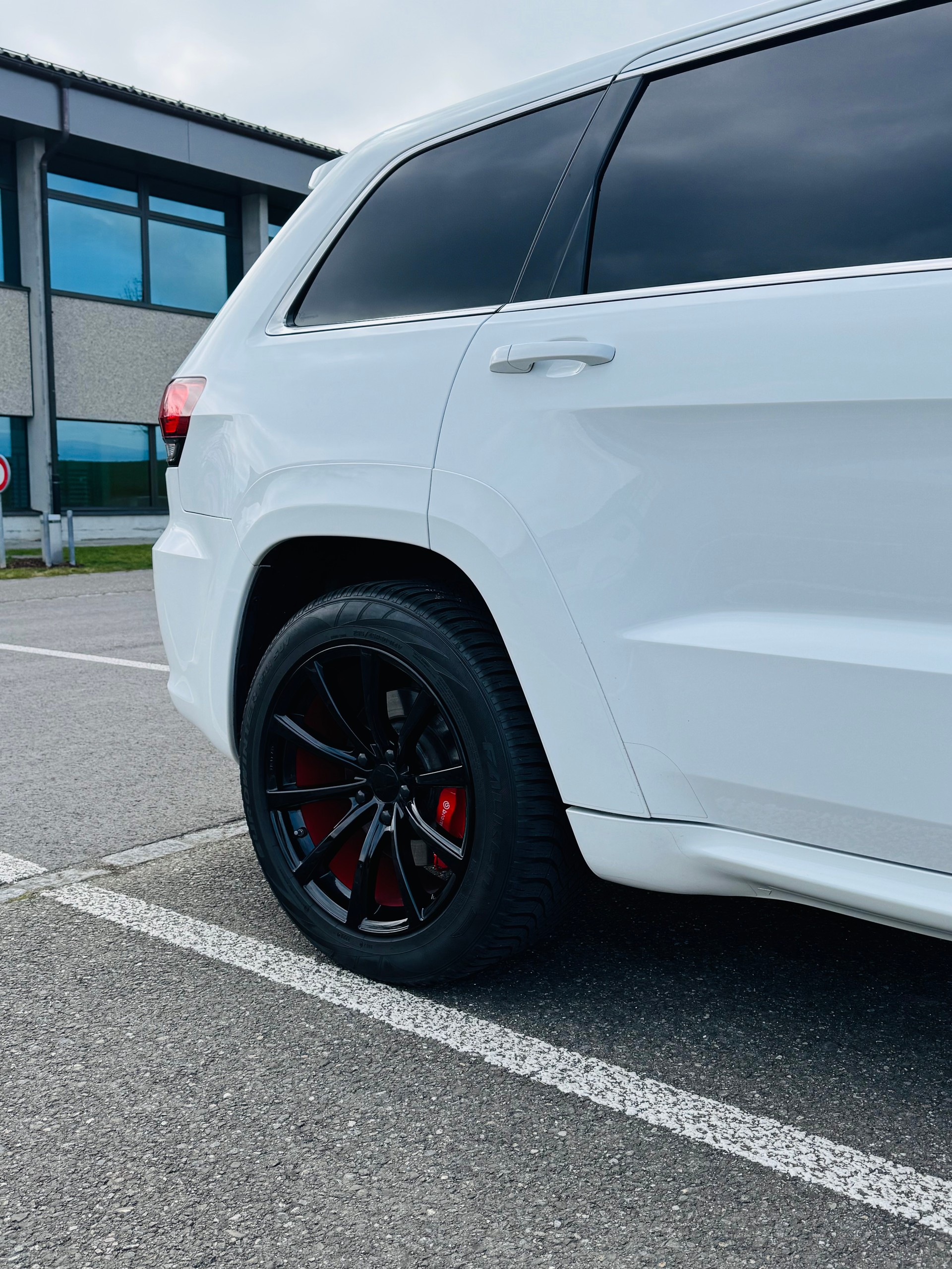 JEEP Grand Cherokee 6.4 V8 HEMI SRT-image-2