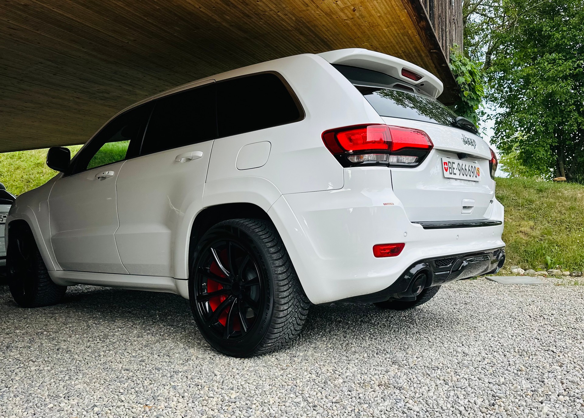 JEEP Grand Cherokee 6.4 V8 HEMI SRT-image-17