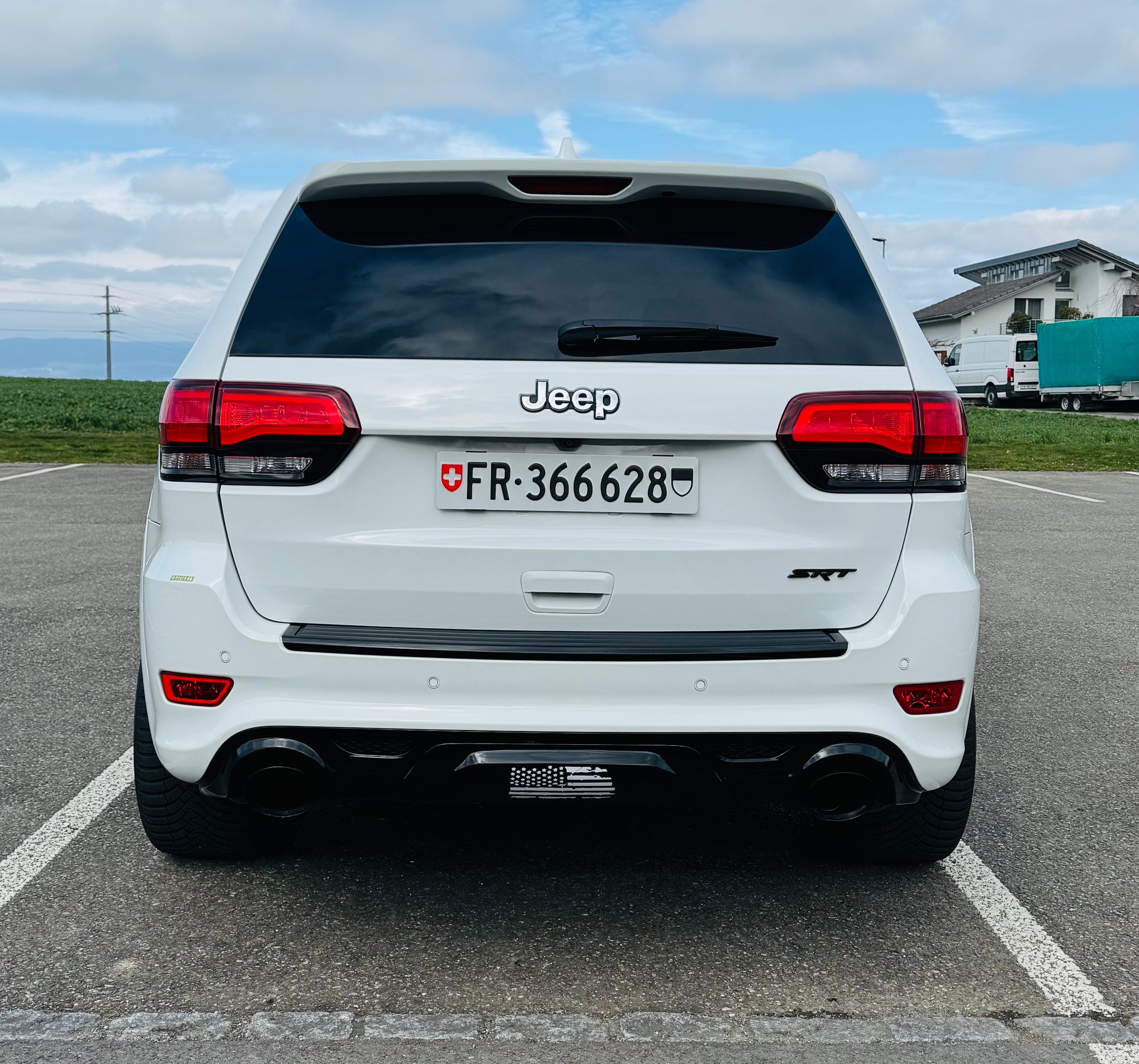 JEEP Grand Cherokee 6.4 V8 HEMI SRT-image-1