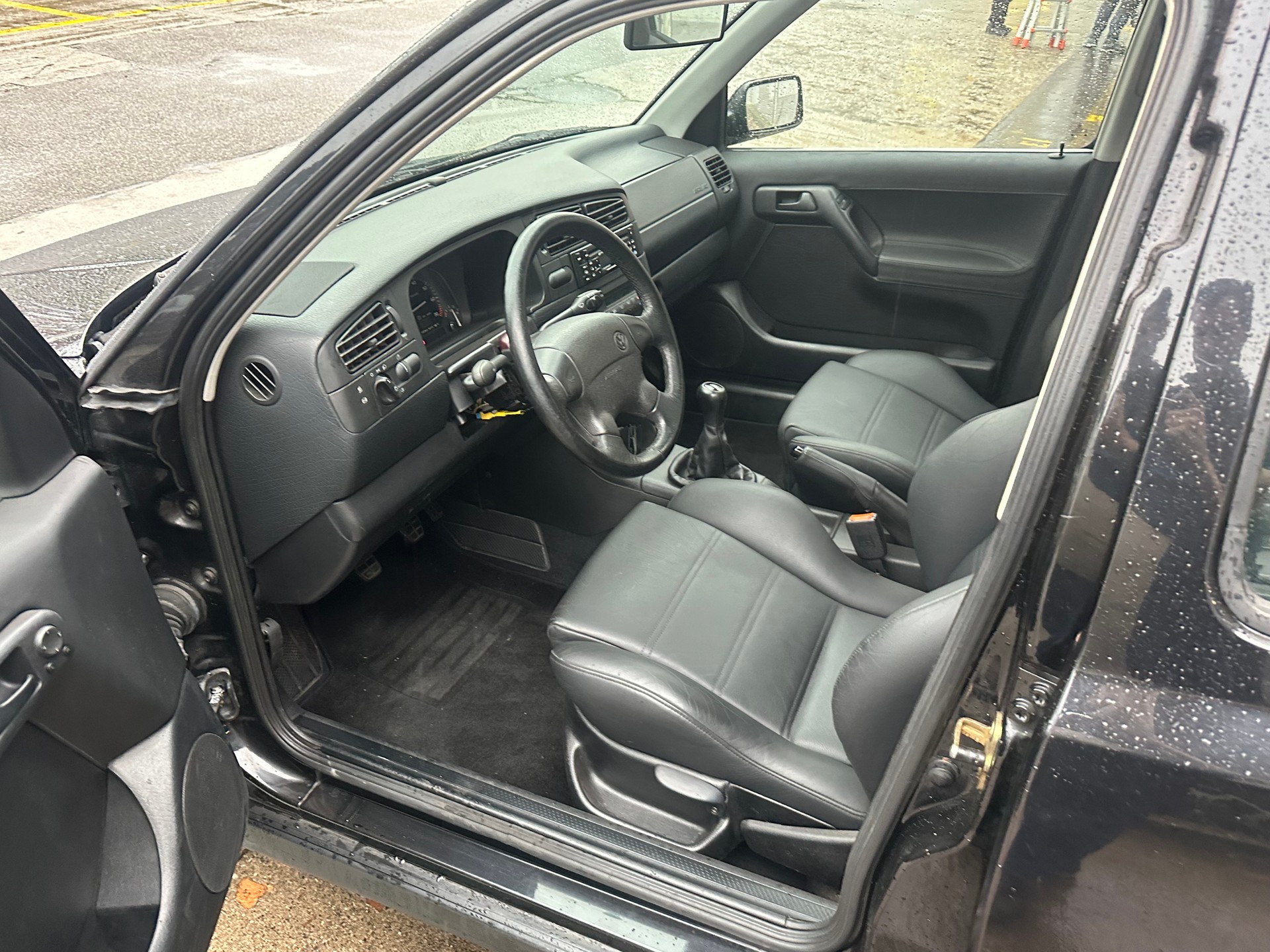 VW Golf 2900 VR6 syncro-image-8