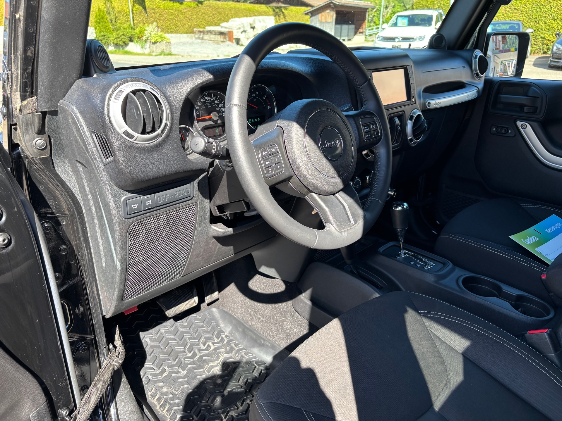 JEEP Unlimited Rubicon-image-7