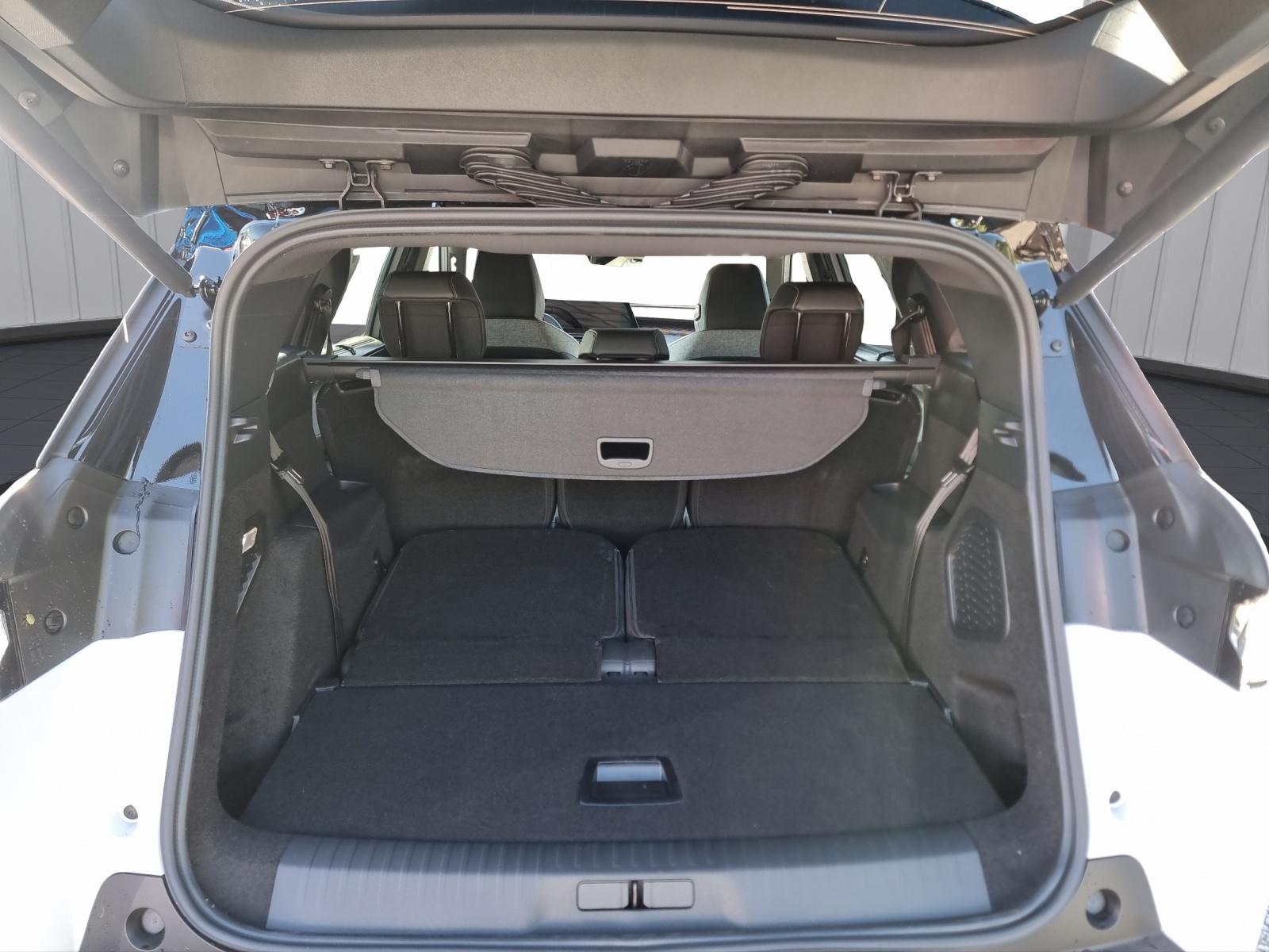 PEUGEOT 5008 1.2 Hybrid GT-image-12