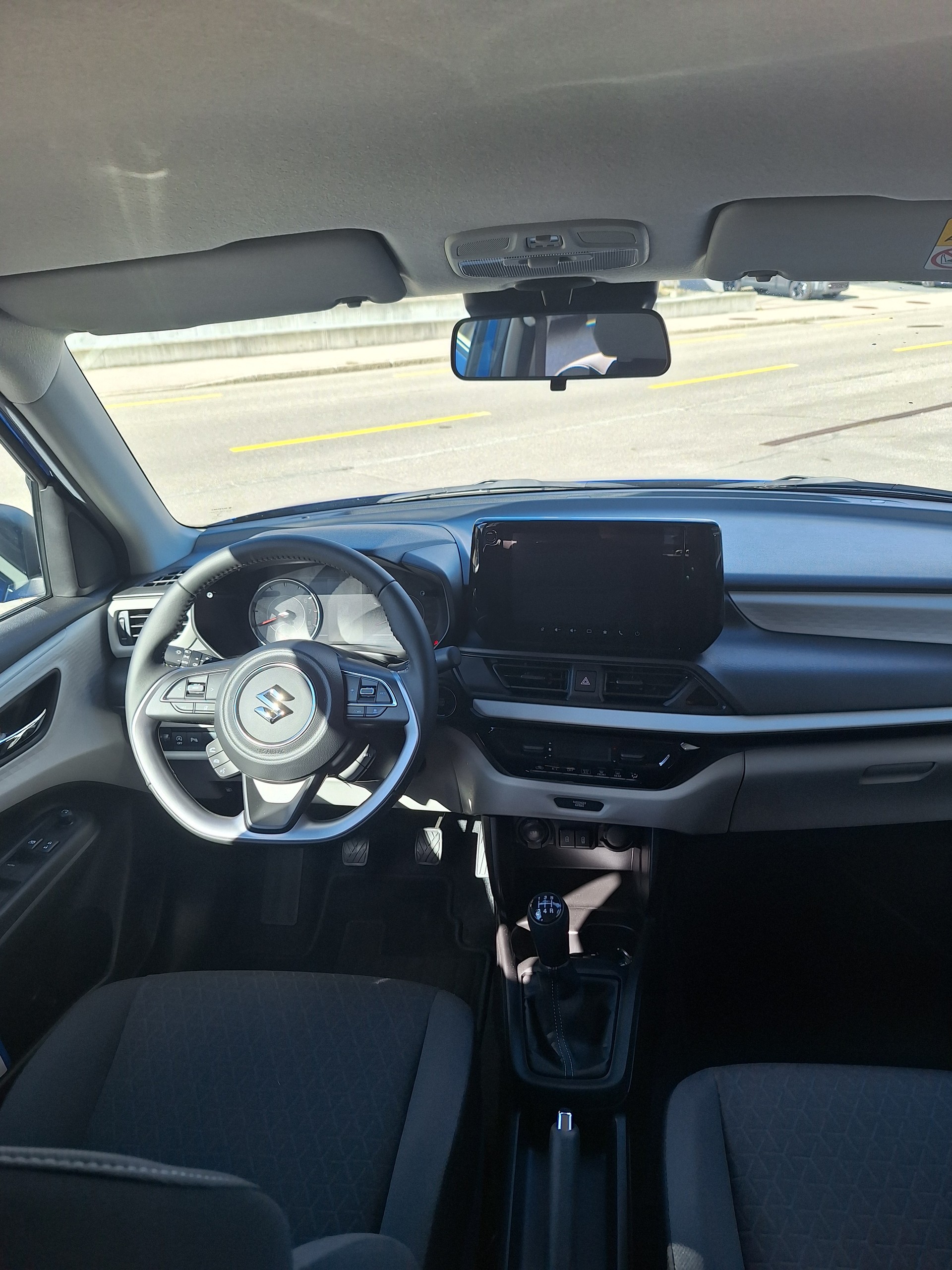 SUZUKI Swift 1.2 Compact+ Hybrid 4x4-image-4