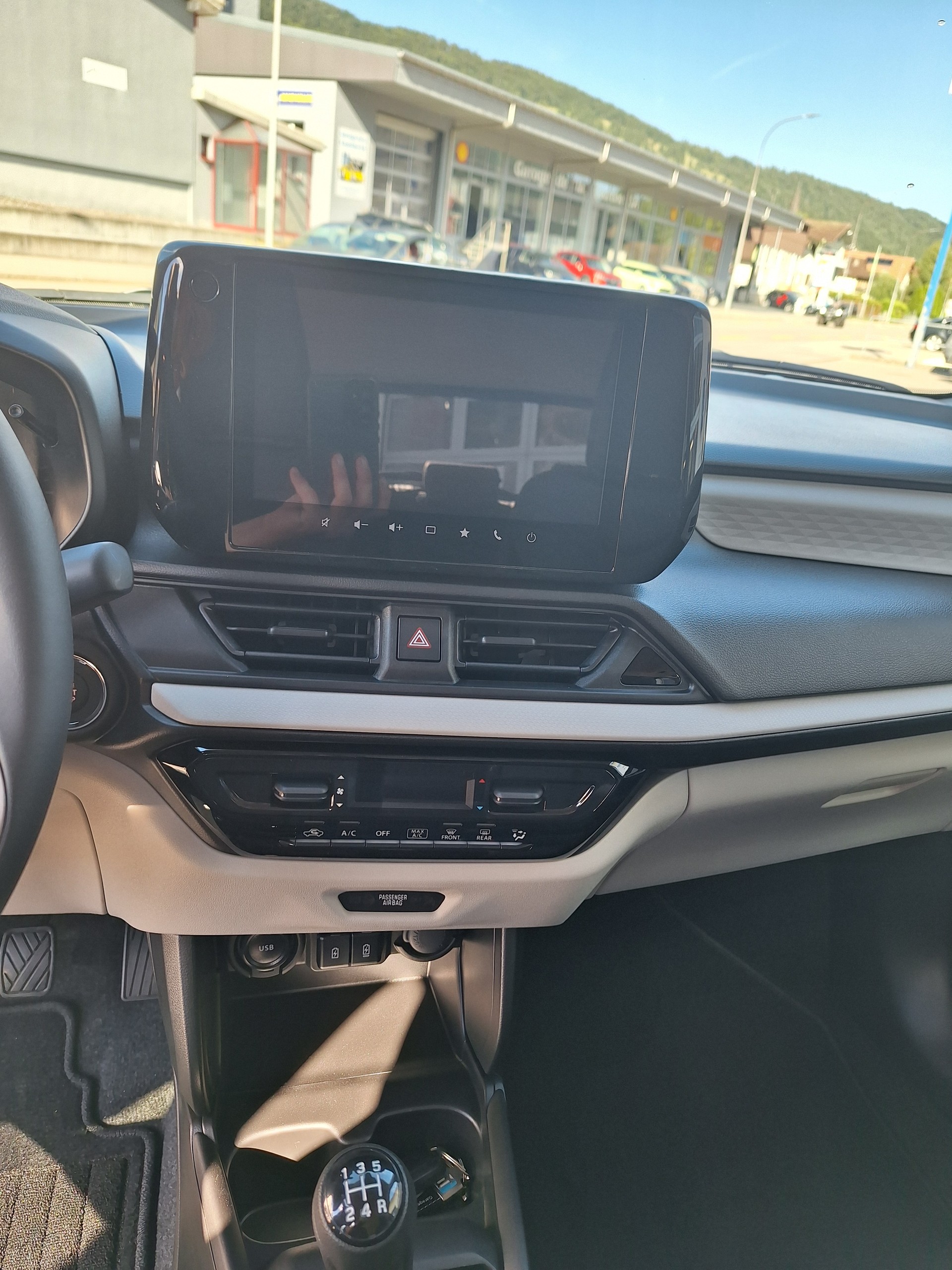 SUZUKI Swift 1.2 Compact+ Hybrid 4x4-image-8