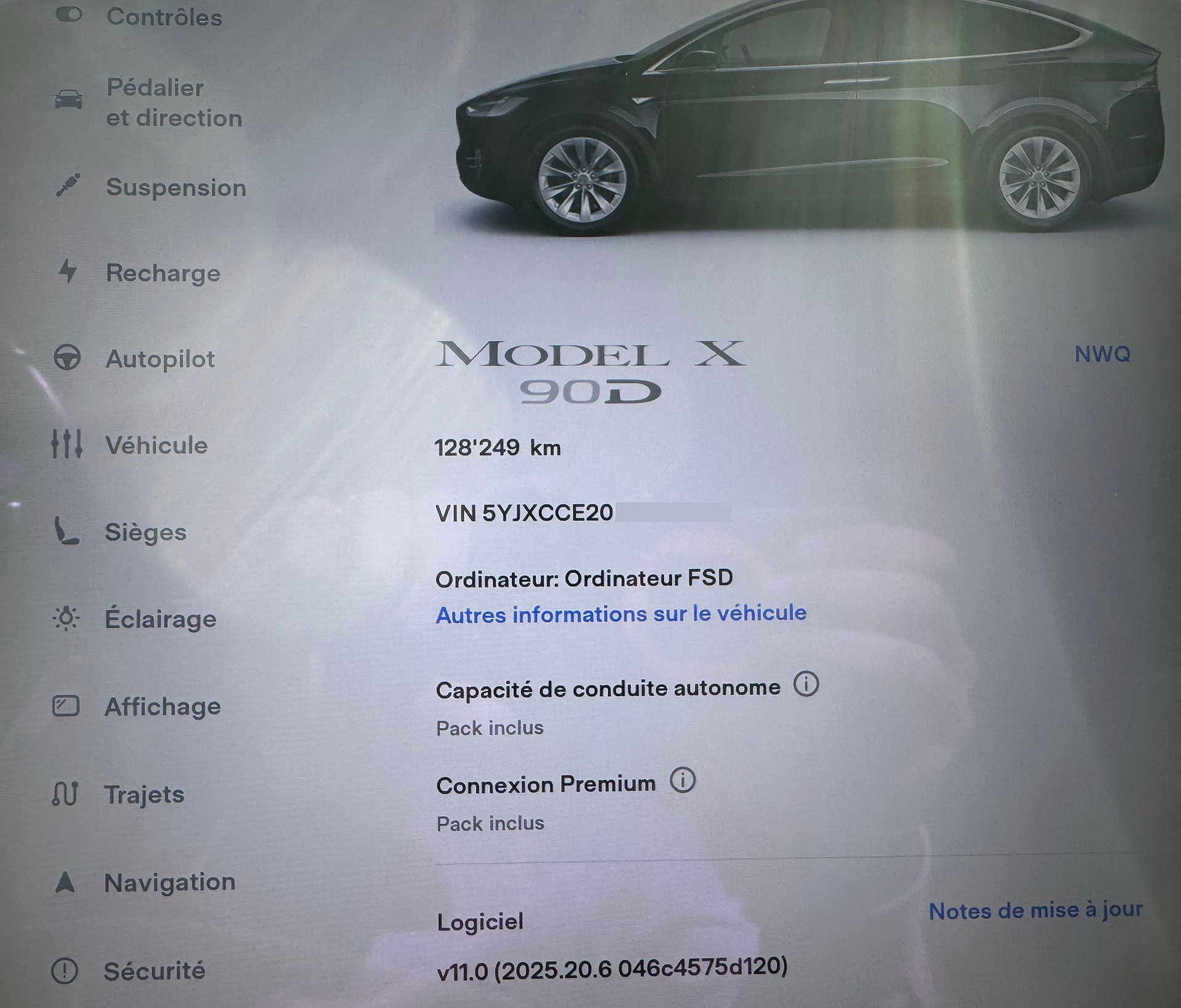 TESLA Model X 90 D-image-7
