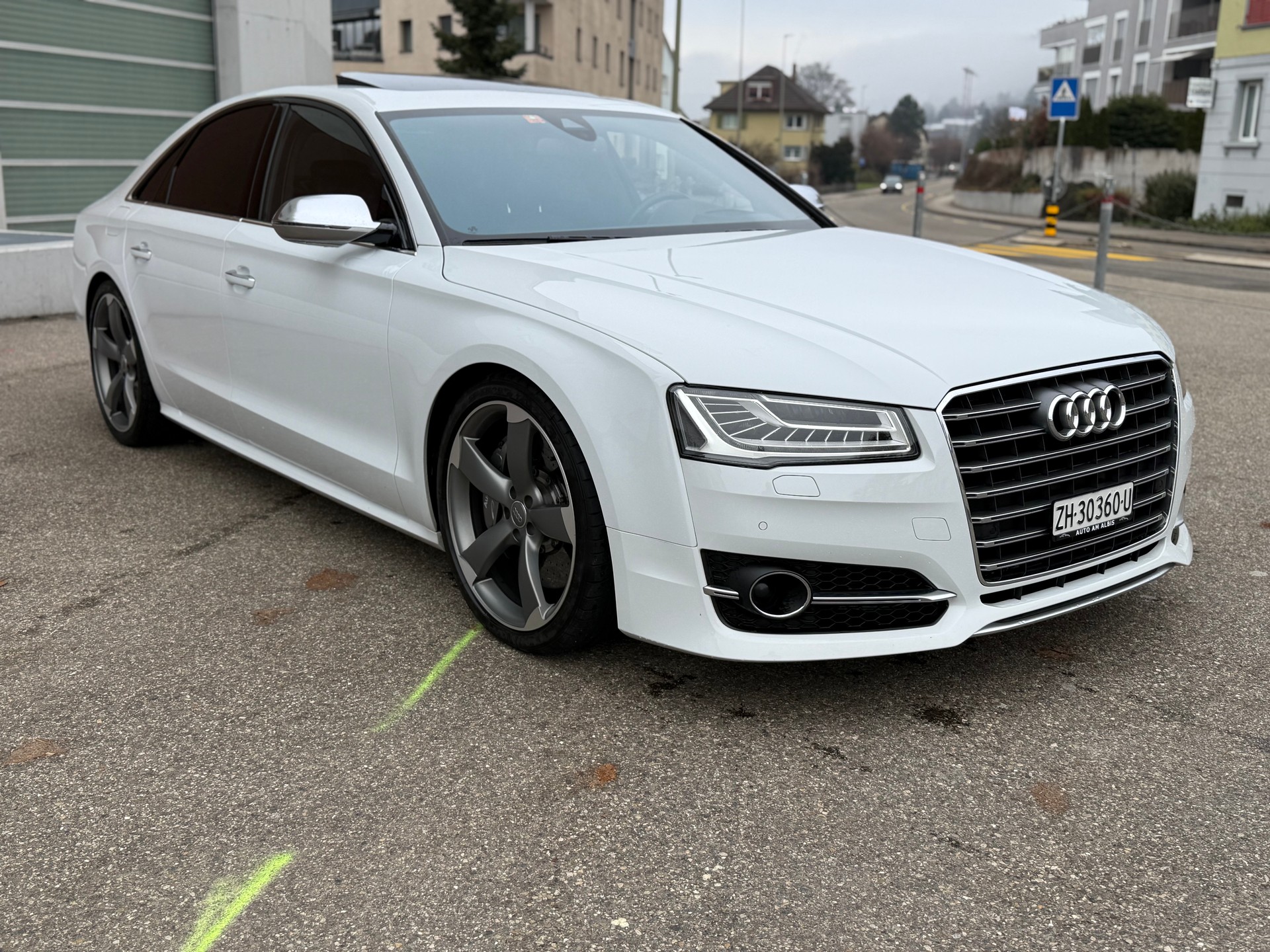 AUDI S8 4.0 TFSI V8 quattro tiptronic-showroom-element-2