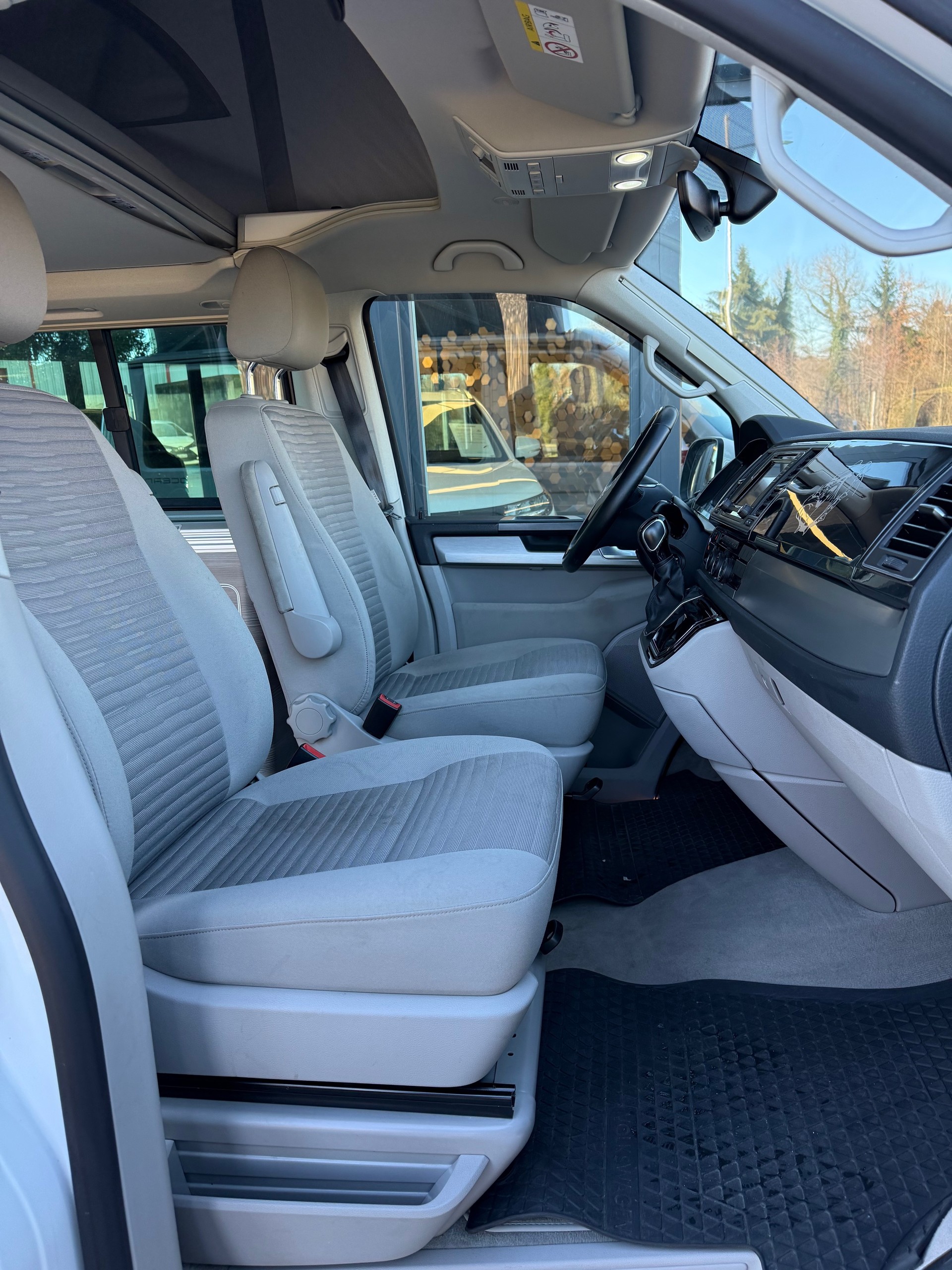 VW T6 California 2.0 TDI Ocean DSG-image-9