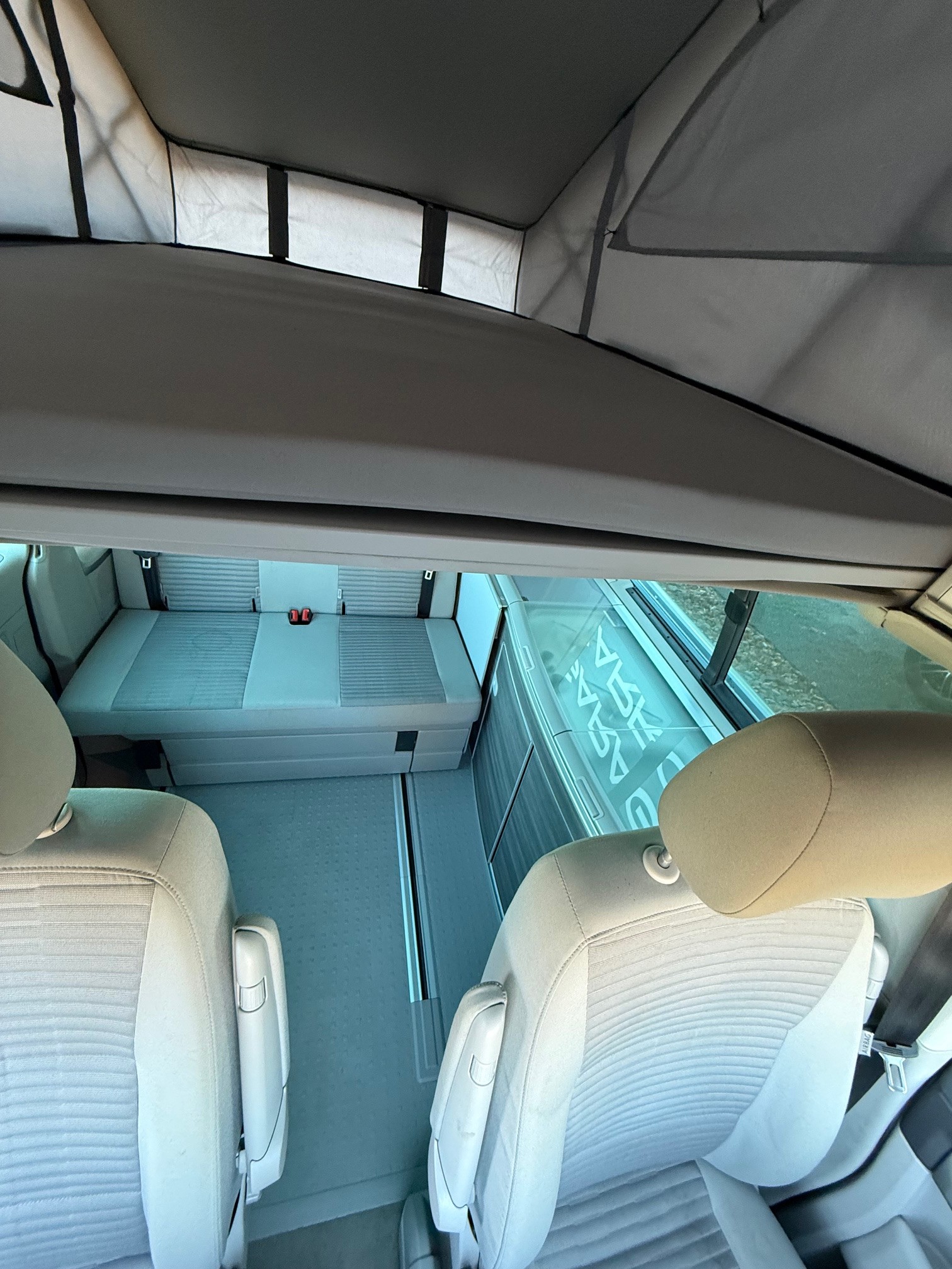 VW T6 California 2.0 TDI Ocean DSG-image-11