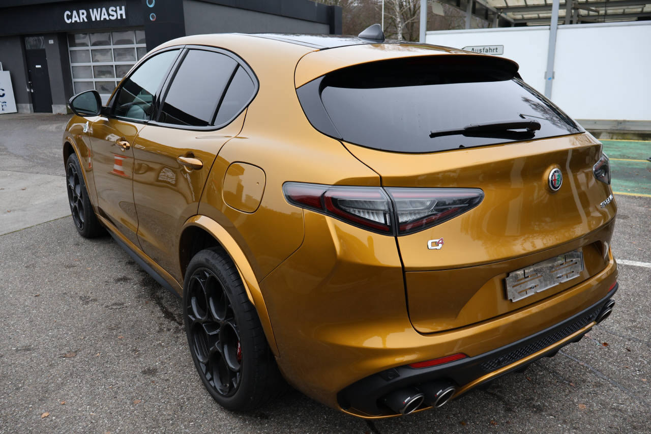 ALFA ROMEO Stelvio 2.9 V6 Biturbo Q4 Quadrifoglio Performante Sky-image-4