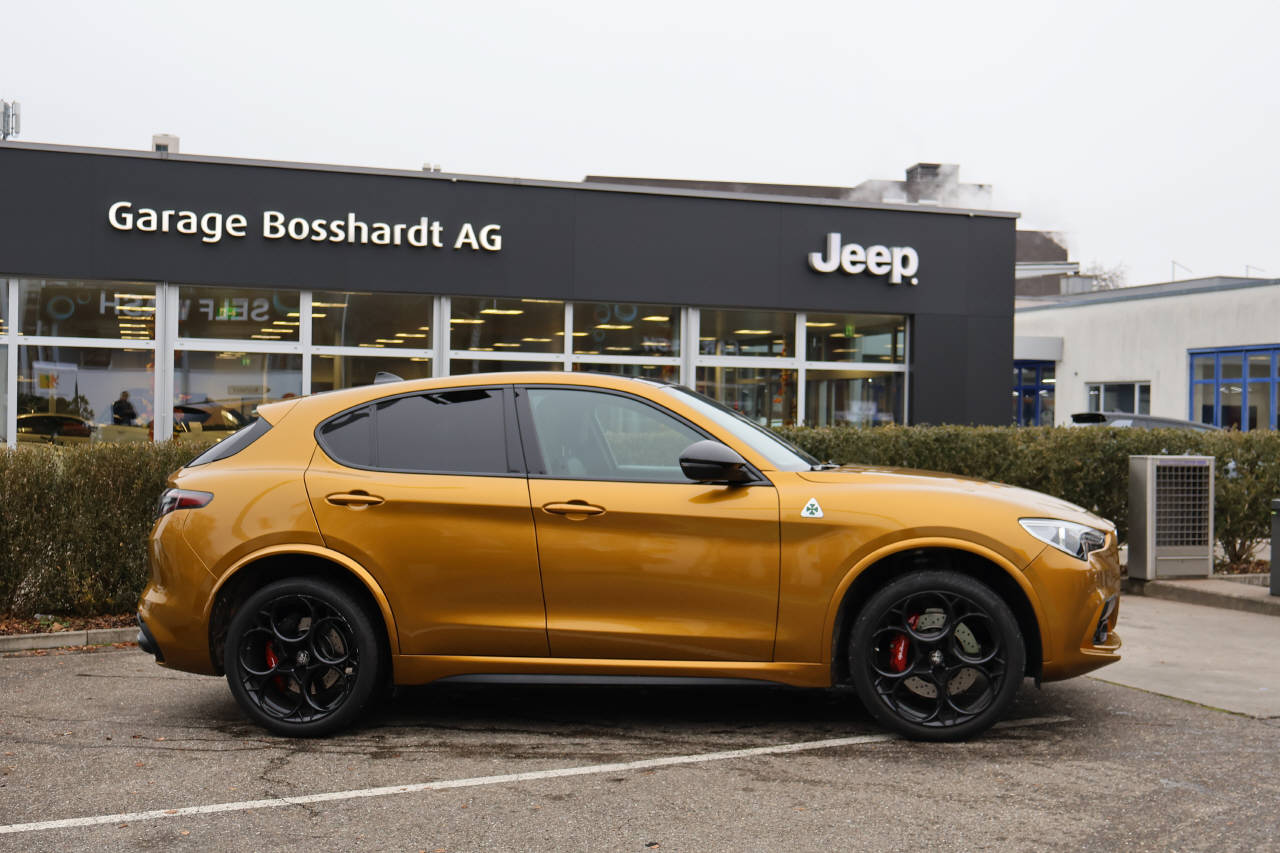 ALFA ROMEO Stelvio 2.9 V6 Biturbo Q4 Quadrifoglio Performante Sky-image-1