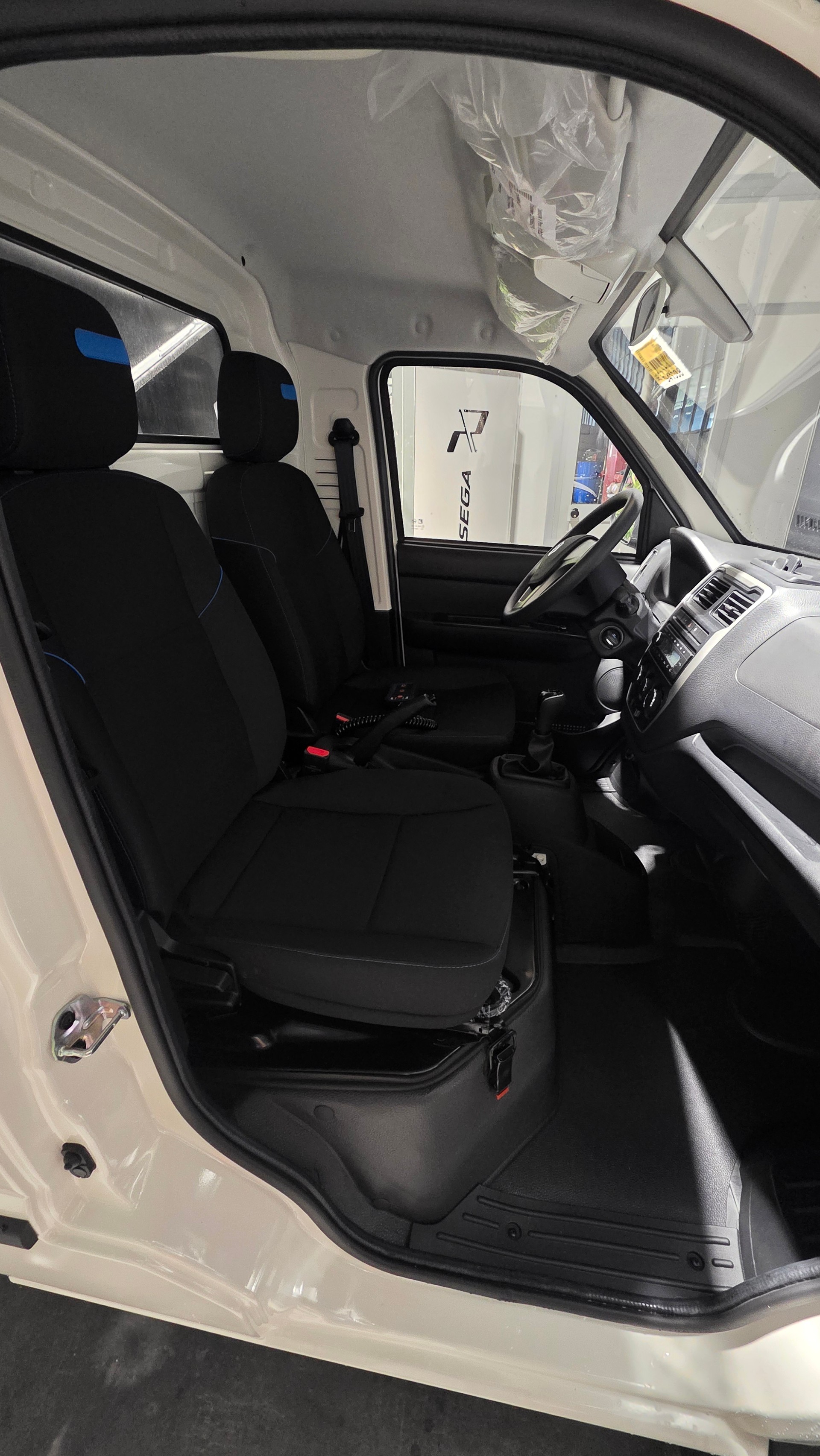 PIAGGIO Porter NP6 1.5 CNG Short Range Pro-image-7