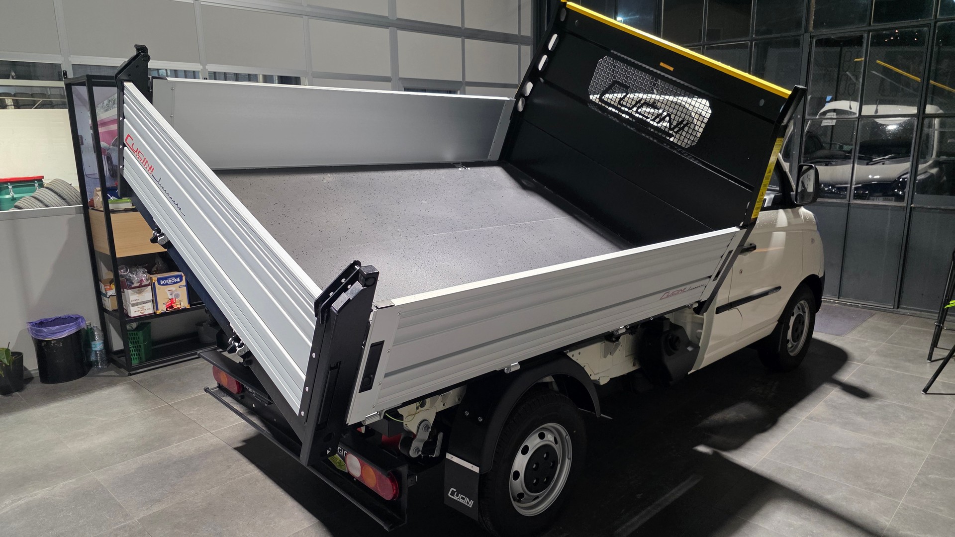 PIAGGIO Porter NP6 1.5 CNG Short Range Pro-image-5