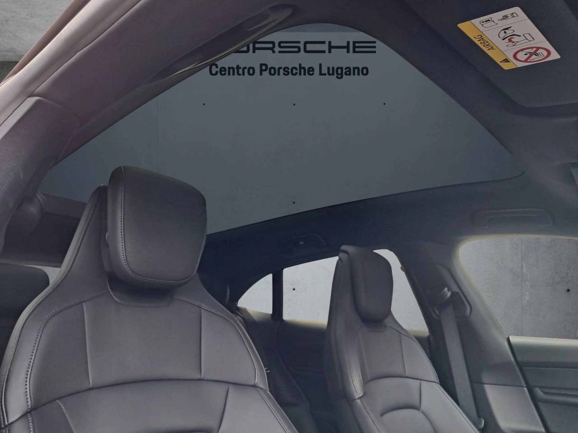 PORSCHE Taycan 4S Cross Turismo (MY23)-image-18