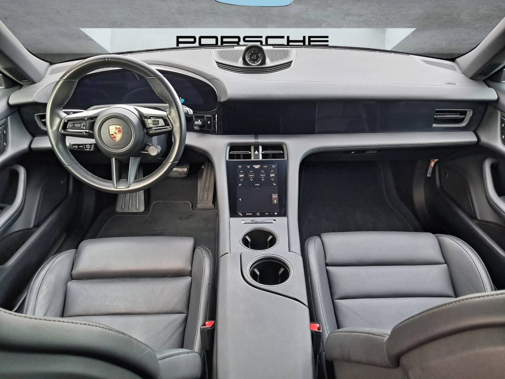PORSCHE Taycan 4S Cross Turismo (MY23)-image-15