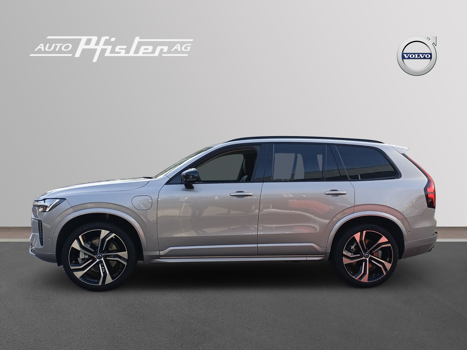 VOLVO XC90 2.0 T8 TE Ultra Dark eAWD-image-2
